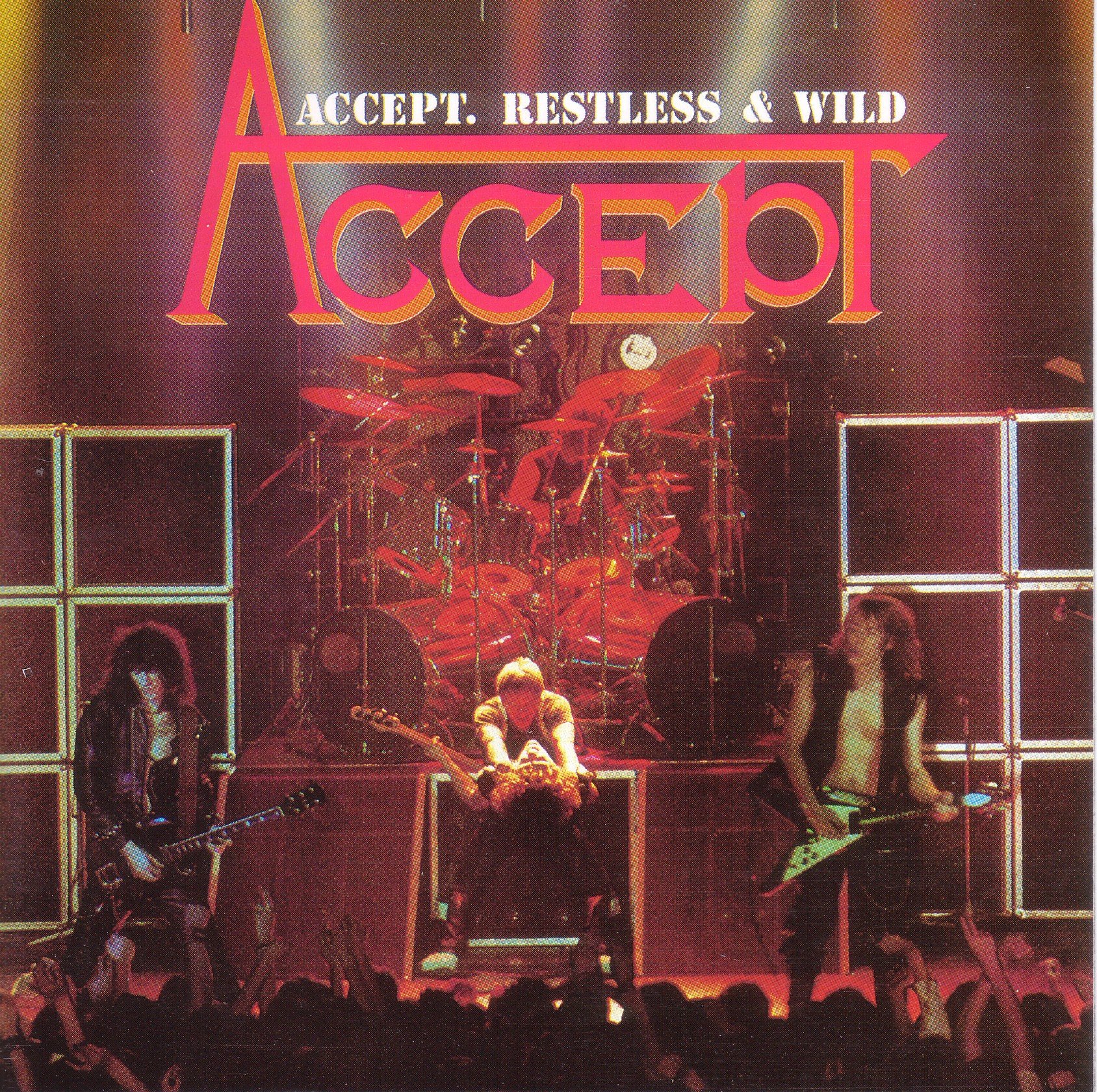 Accept 6. Группа accept 1982. Accept Restless and Wild 1982. Accept 1982 альбом. Accept группа accept.