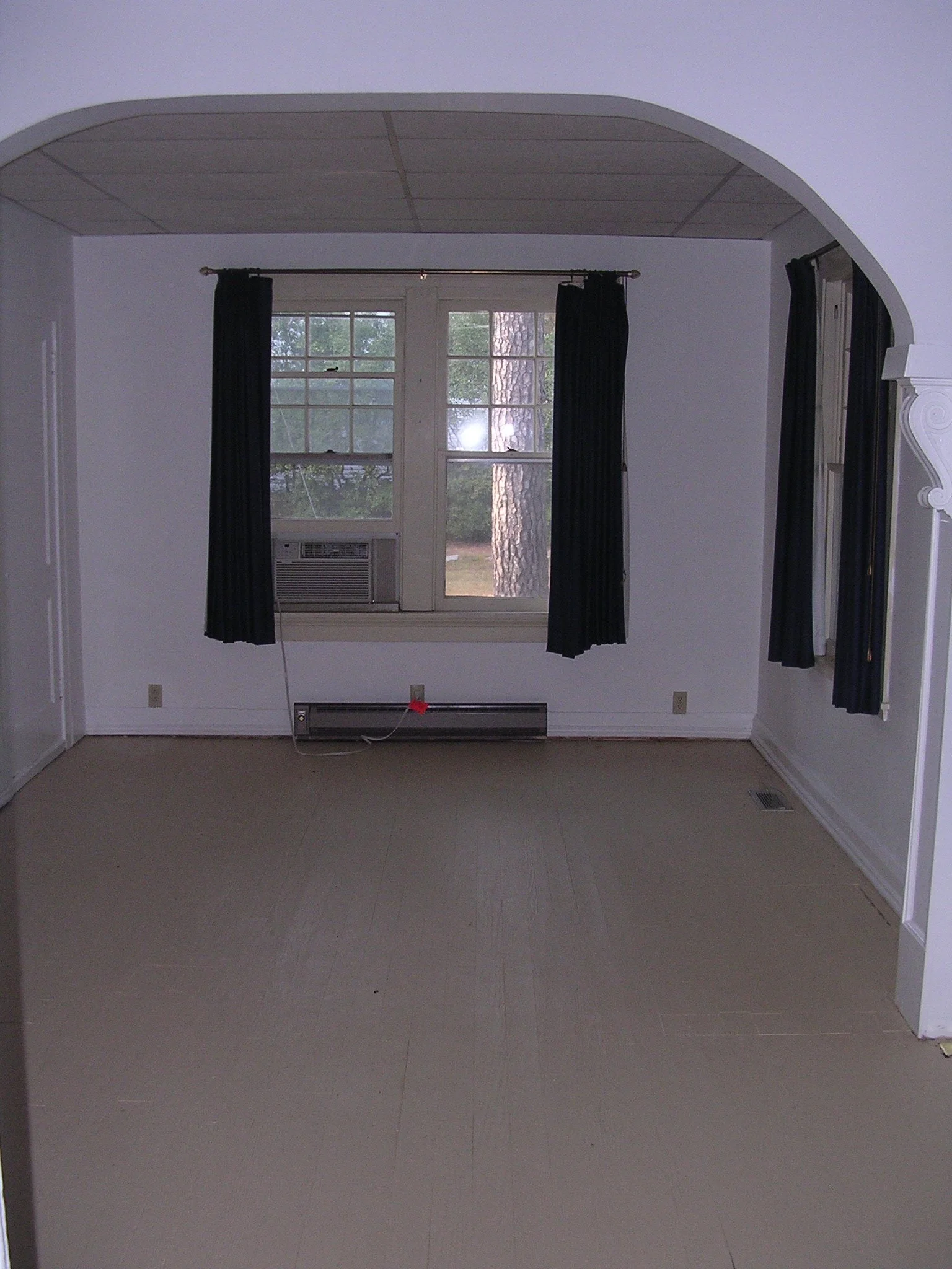 Original Living Room.JPG