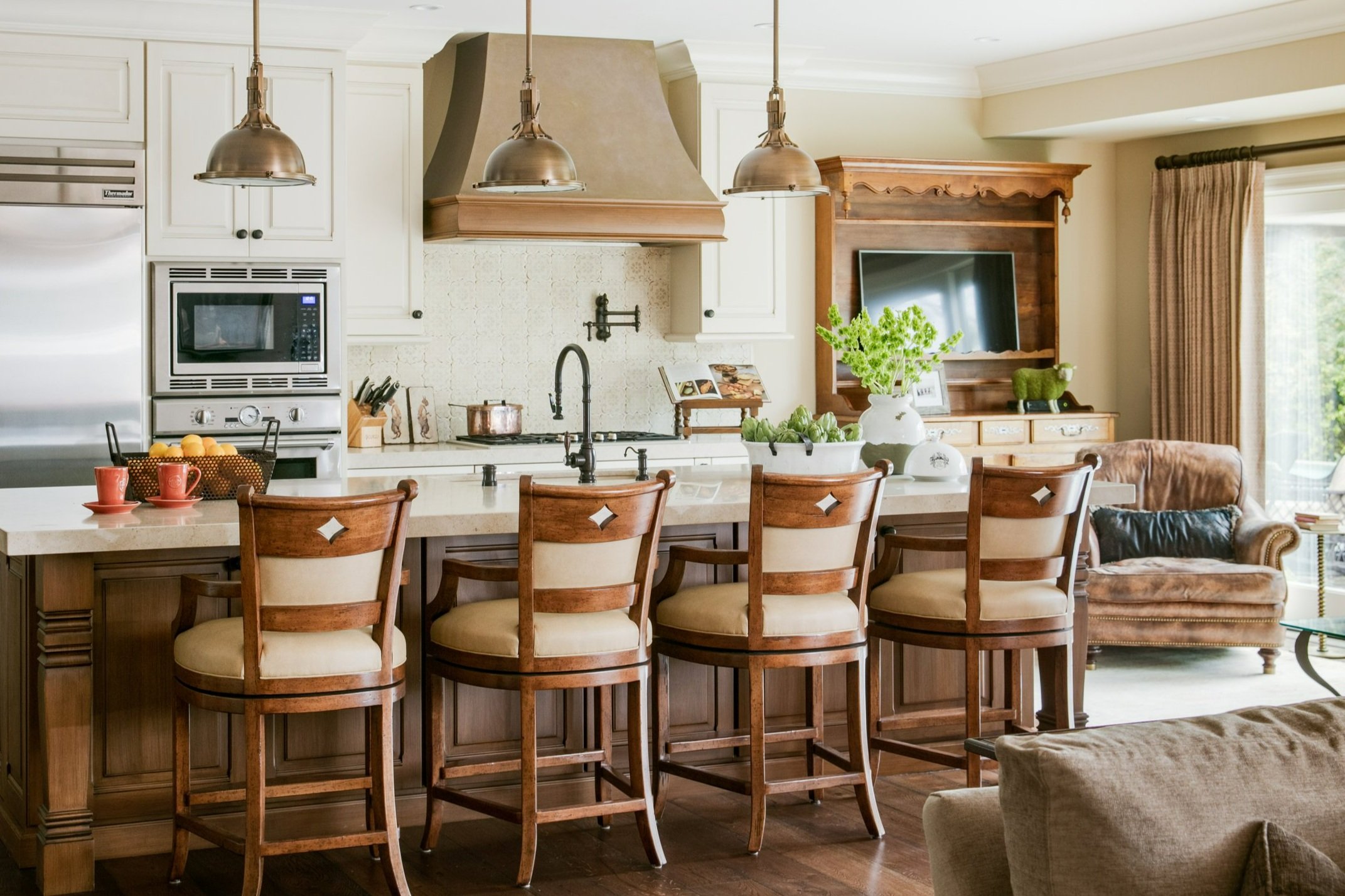 Traditional Kitchen Remodel by Palmetto Design Studio project photo