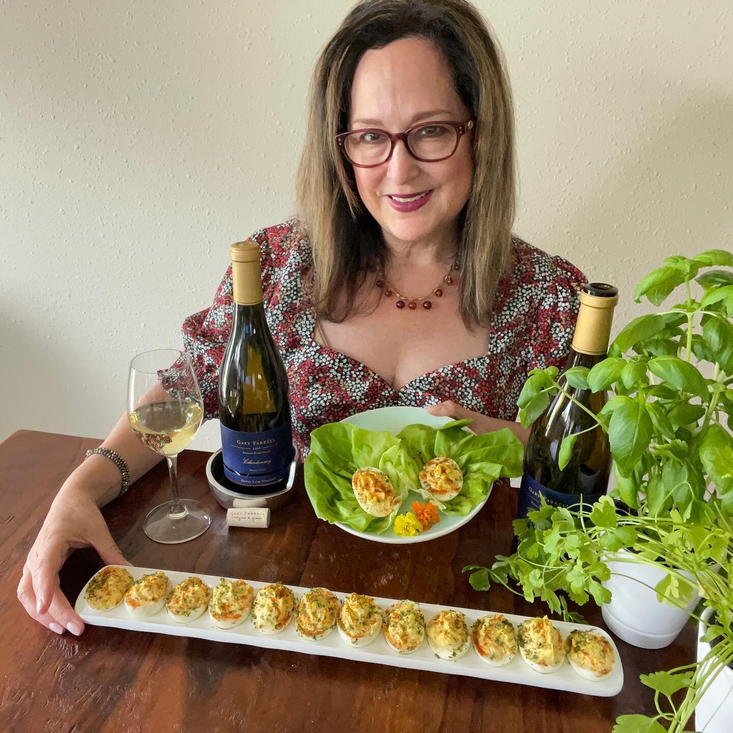 There&rsquo;s no Easter egg hunt here peeps&hellip;
 
🐣Pass me the deviled eggs and the Gary Farrell @garyfarrellwinery Chardonnay please! 

🌼Happy Easter!! 
.
.
.
.
.
.
.
.
.
.
#garyfarellwinery #chardonnay #chardonnayallday #russianrivervalley #s