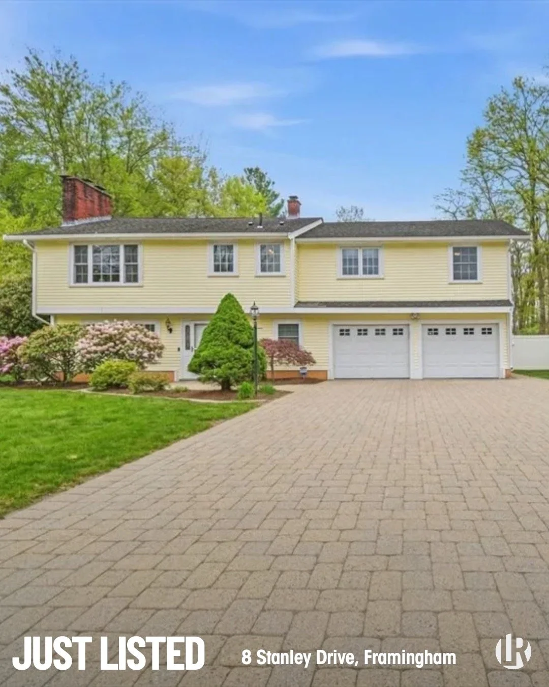 Just Listed in Framingham! 🏡✨

📍 8 Stanley Drive, Framingham, MA 01701
💰 Offered at $935,000
🛏 4 Beds | 🛁 2.5 Baths | 📐 2,931 sq.ft.

Set in a picturesque neighborhood, this beautifully upgraded home combines versatile living with standout outd