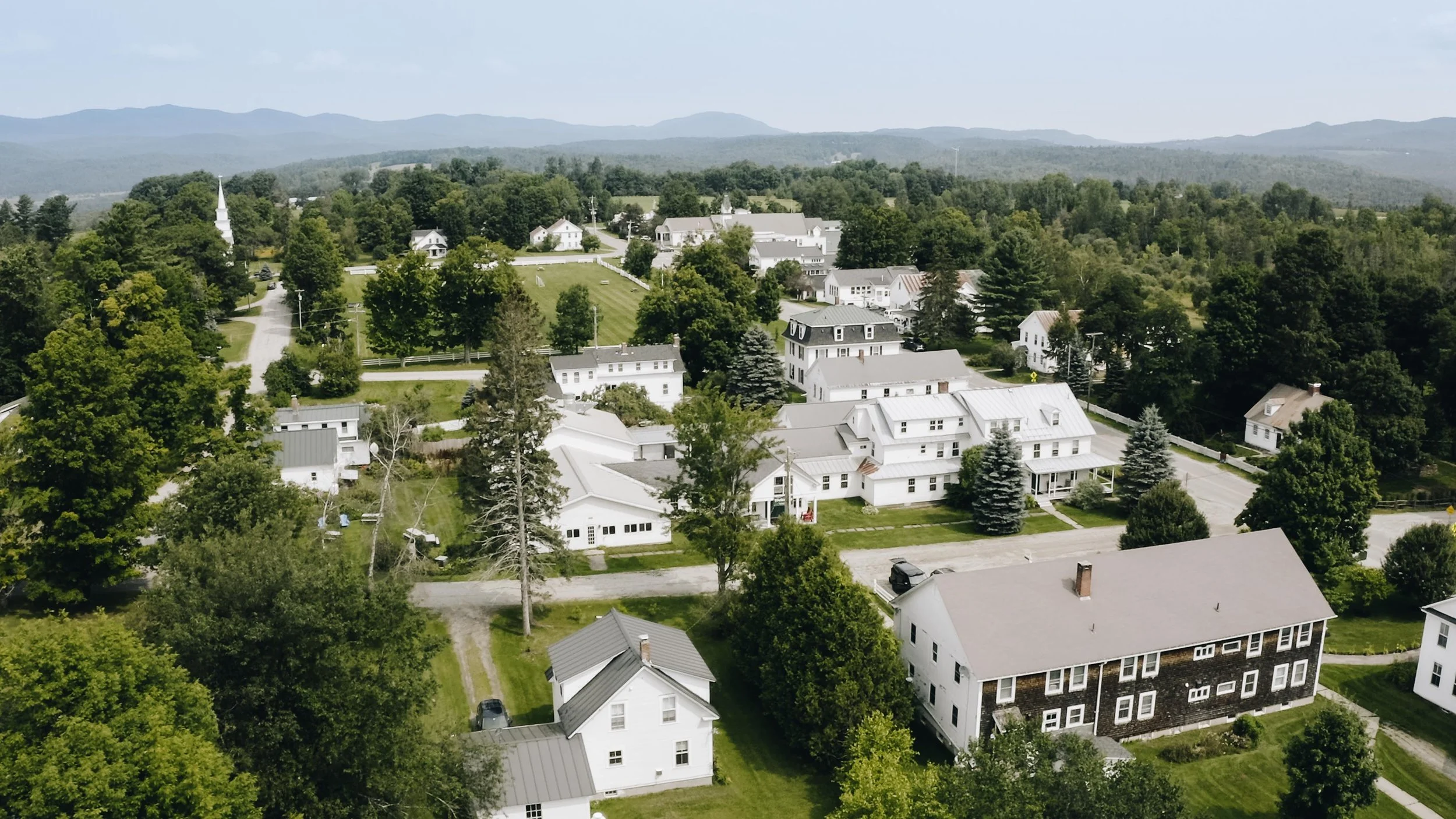 130 acres of farms, gardens and wetlands at ���Ǻ��� Vermont