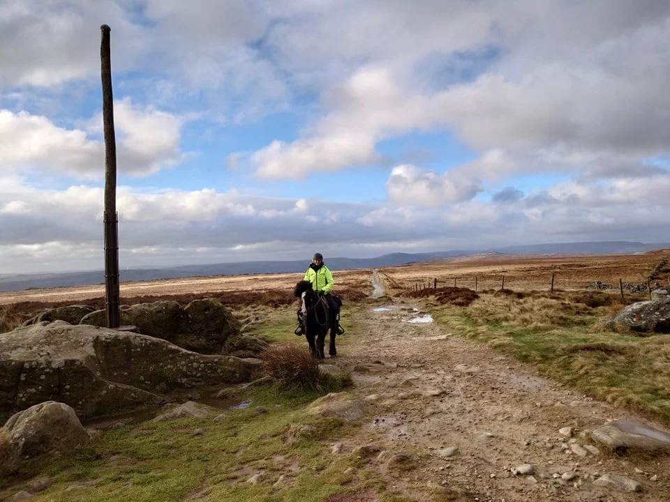 stanage pole.jpg