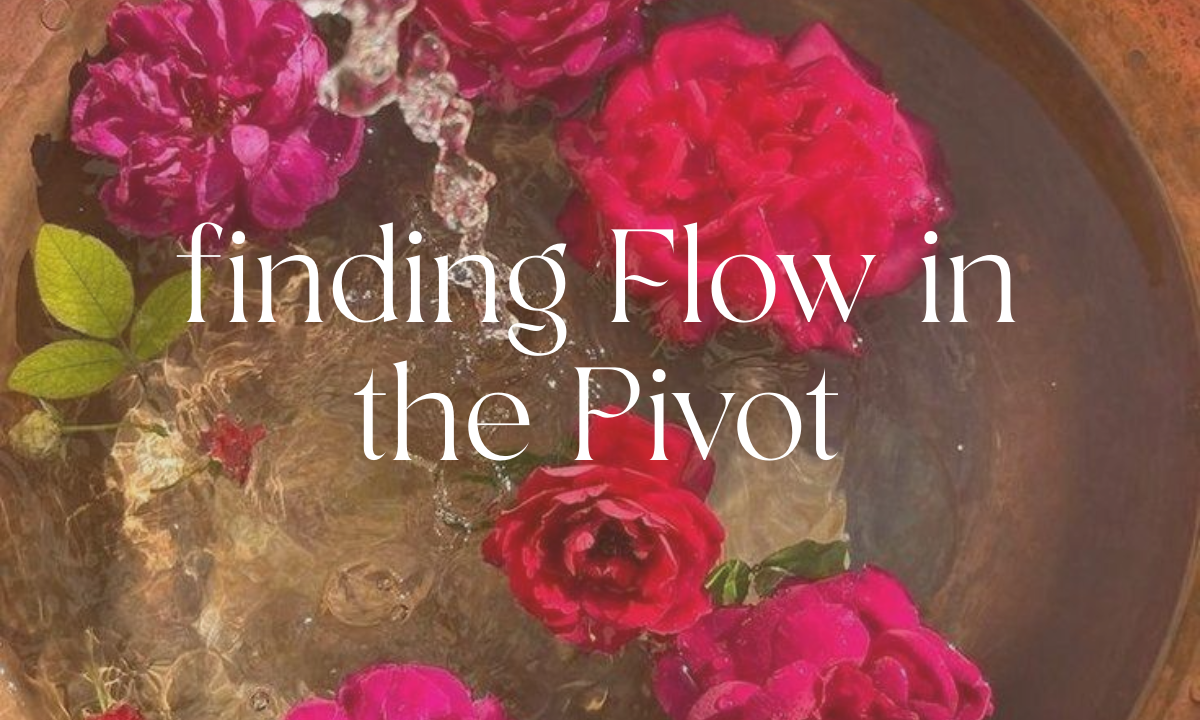 The Flow inside the Pivot