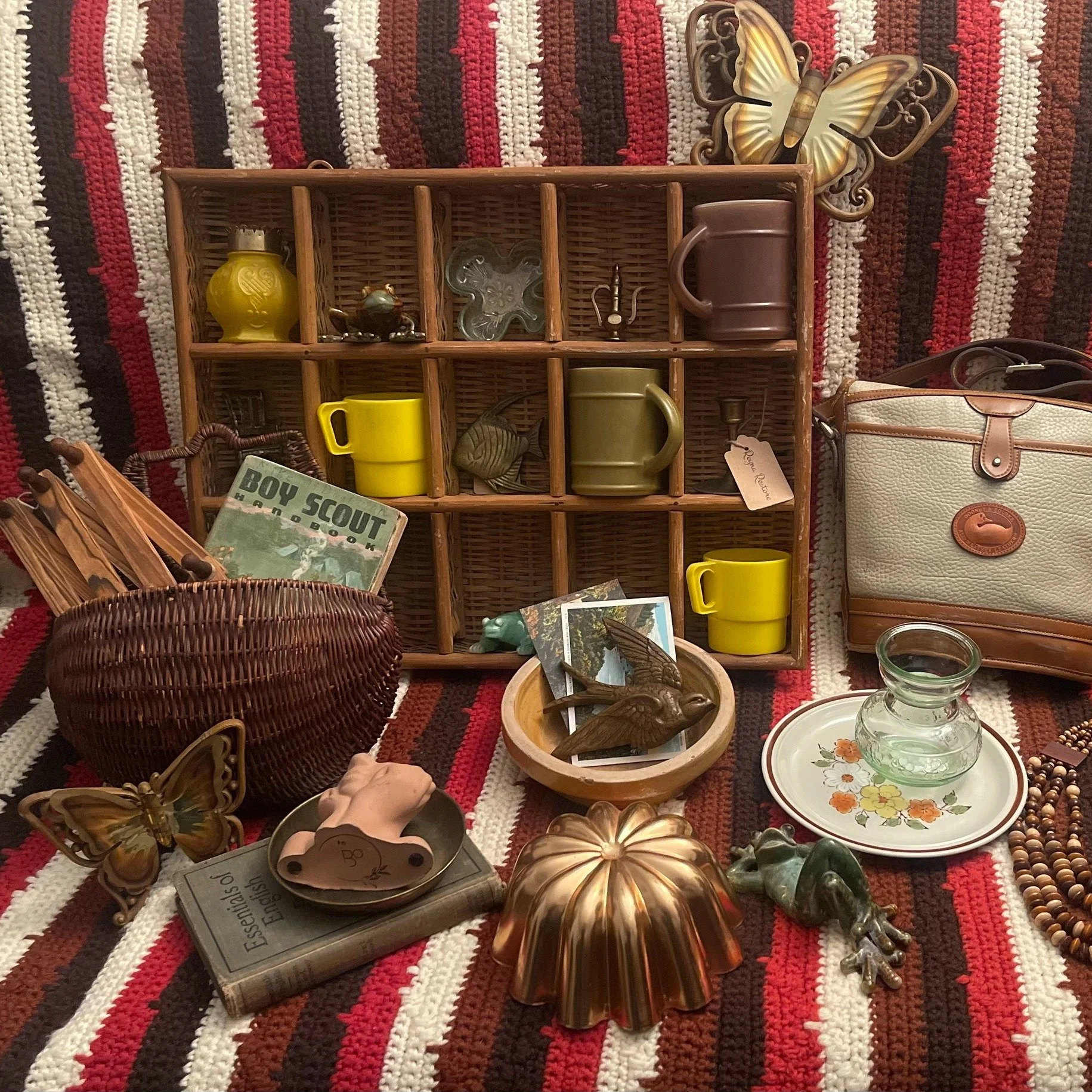 DALLAS! We're so excited to have @reynarestore  joining us THIS SATURDAY, March 14th for our Dallas show! They'll be bring a curated selection of eclectic vintage treasures, with something for everyone ✨ Details 👉
🗓️ Saturday 3/14/26 - ONE DAY ONLY