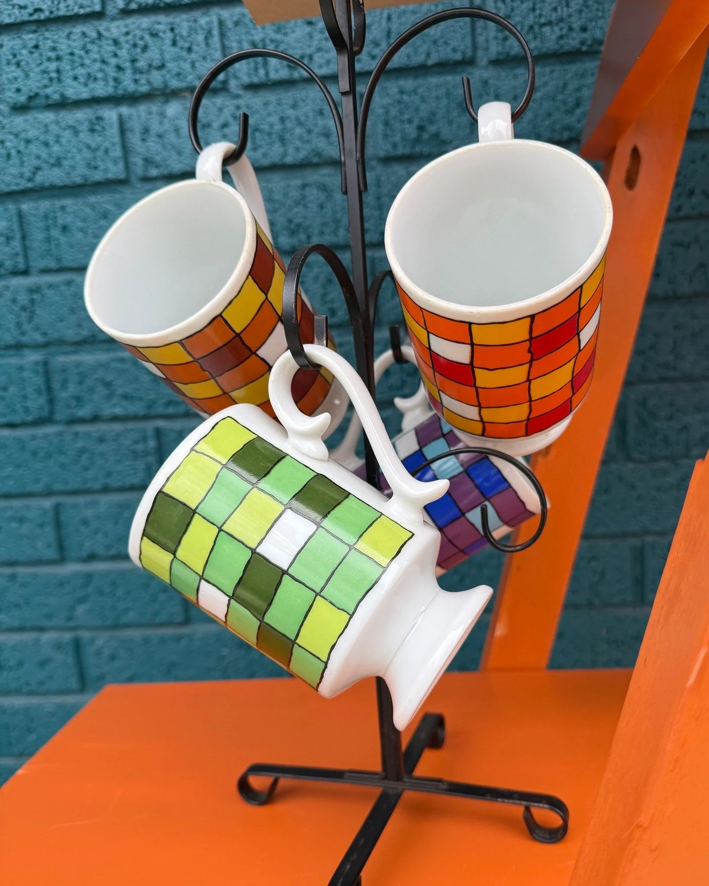 NWA ARKANSAS! @foxievintage77 will be joining us NEXT SATURDAY, March 28th for our Rogers show, and we can't wait! Foxie Vintage has been sourcing and selling beautiful and unique mid century vintage home decor since 2021, and are committed to helpin