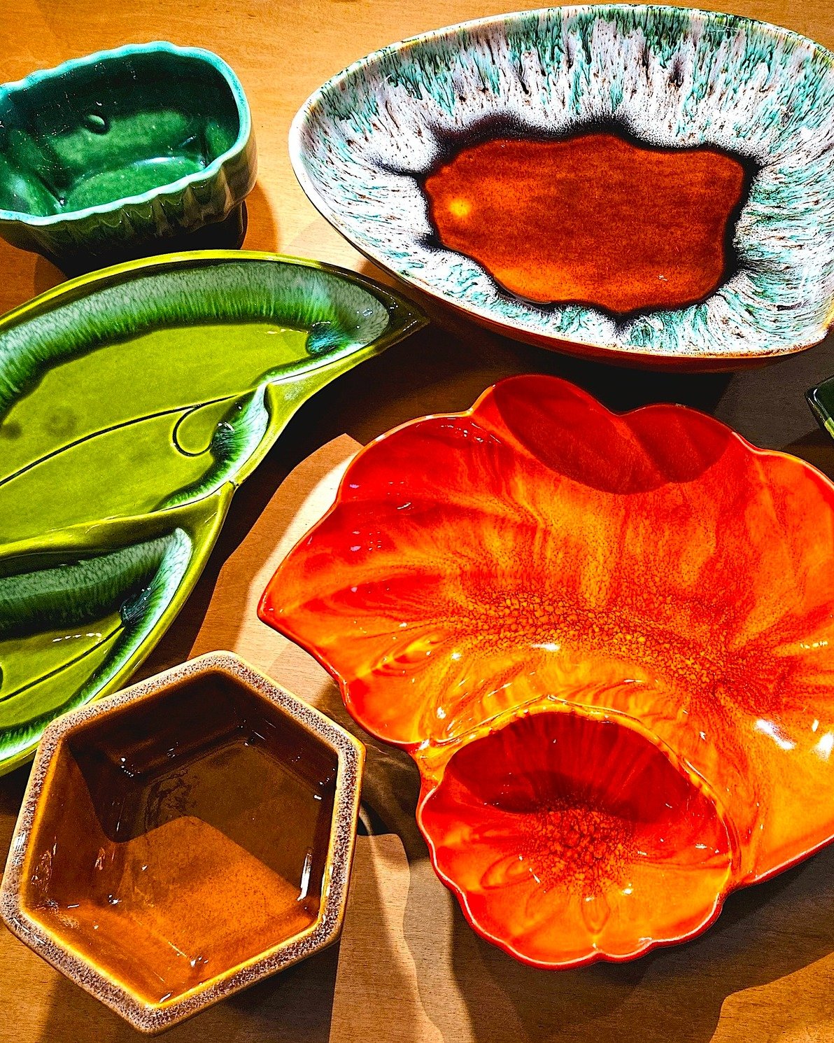 @drinkingourwords will be setting up with us THIS SATURDAY, April 4th for our Des Moines show, and we can't wait! Drinking Our Words is a Chicago-based purveyor of vintage glassware &amp; housewares with a focus on barware &amp; drinkware, glass &amp