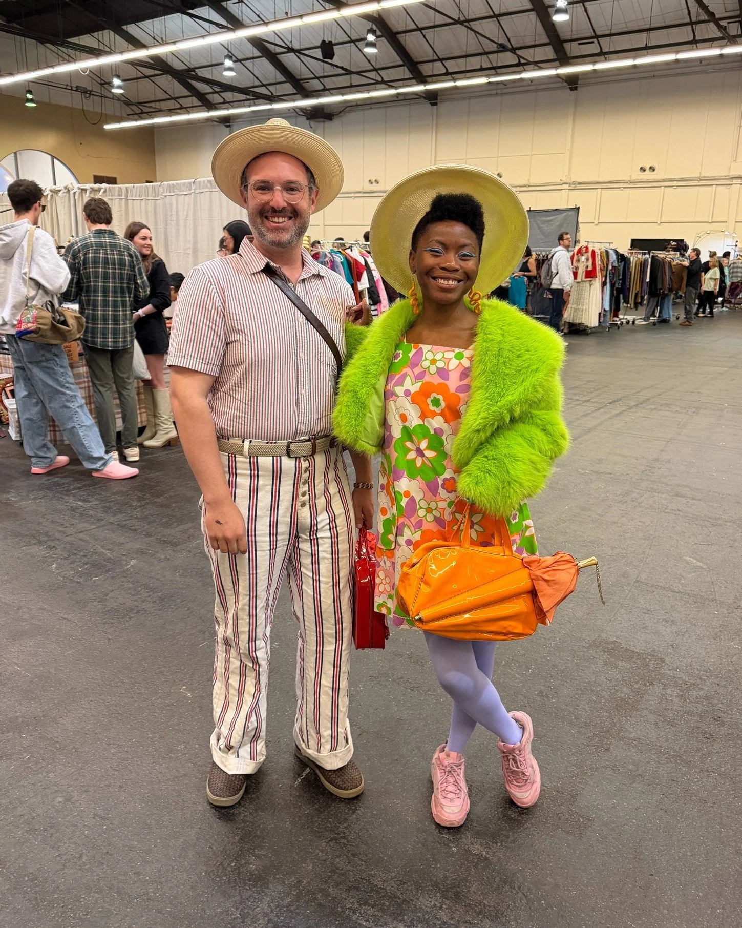 Vintage style at Time Travelers Vintage Expo! ⏳ San Mateo blew us away with their amazing style, and we just had to share! Which outfit is your fav? ✨

If you're a fan of all things vintage, then don't miss out on Time Travelers Vintage Expo in your 