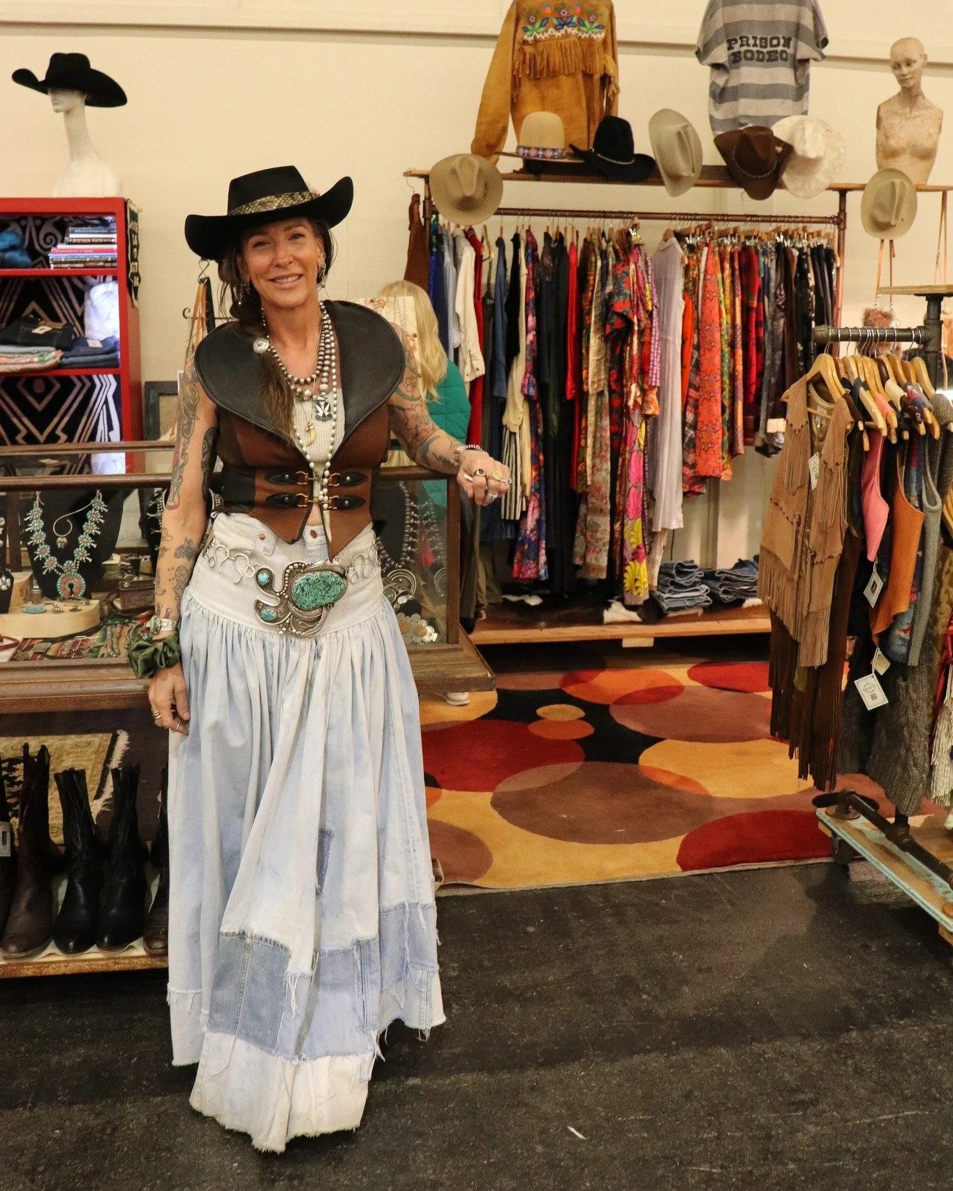 Outfits spotted at Time Travelers Vintage Expo! 🌞 We love seeing so much unique style at our shows ✨ Which outfit is your fav? 👀

If you're a fan of all things vintage, then you don't want to miss out on TTVE ⏳ Check out our upcoming dates to see w