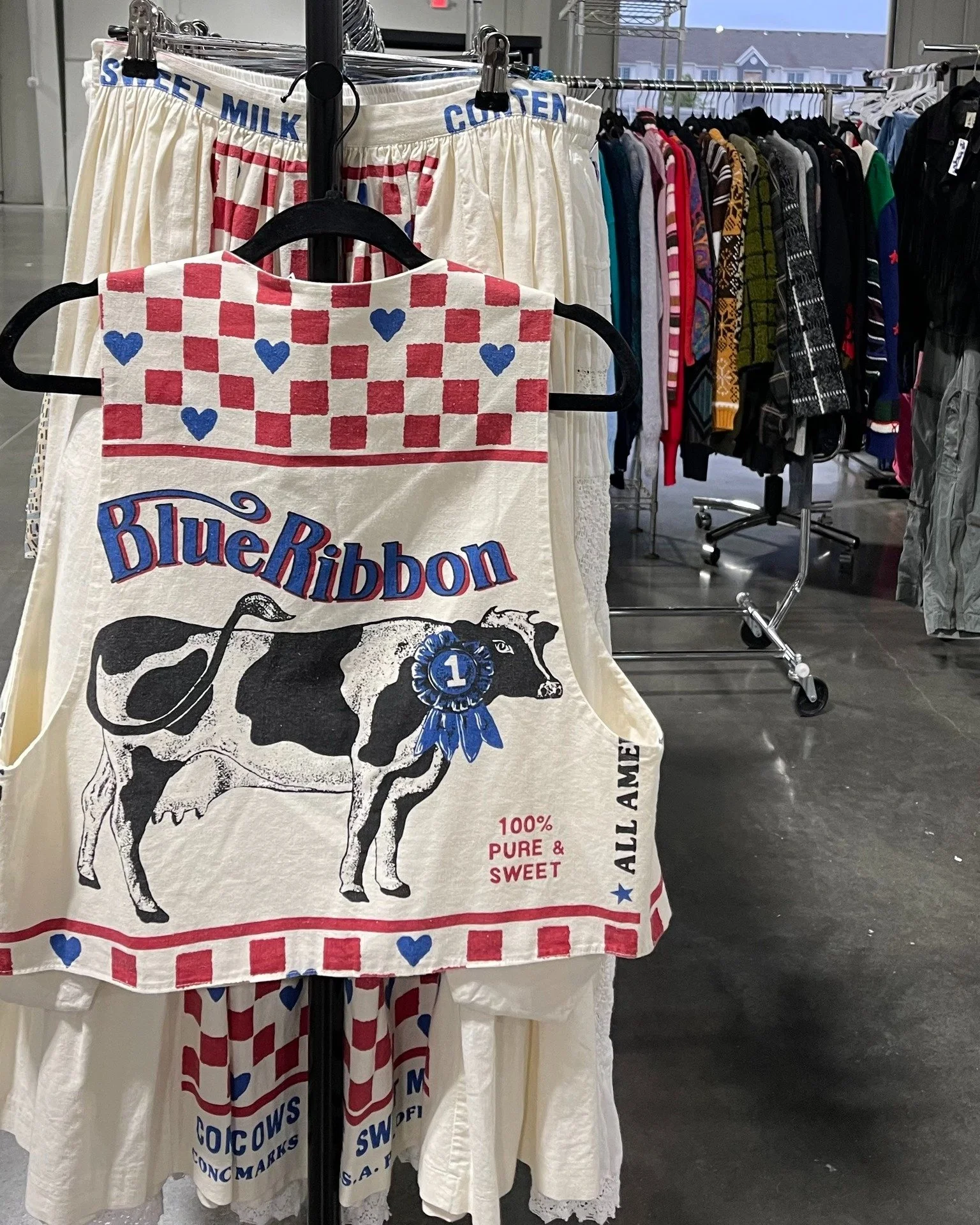 @bellsvtg will be setting up with us THIS SATURDAY, May 23rd for our Wichita show, and we can't wait! Bells Vintage offers clothing and accessories in men&rsquo;s, women&rsquo;s and unisex fashions ranging from the 1950s to y2k styles; we can't wait 