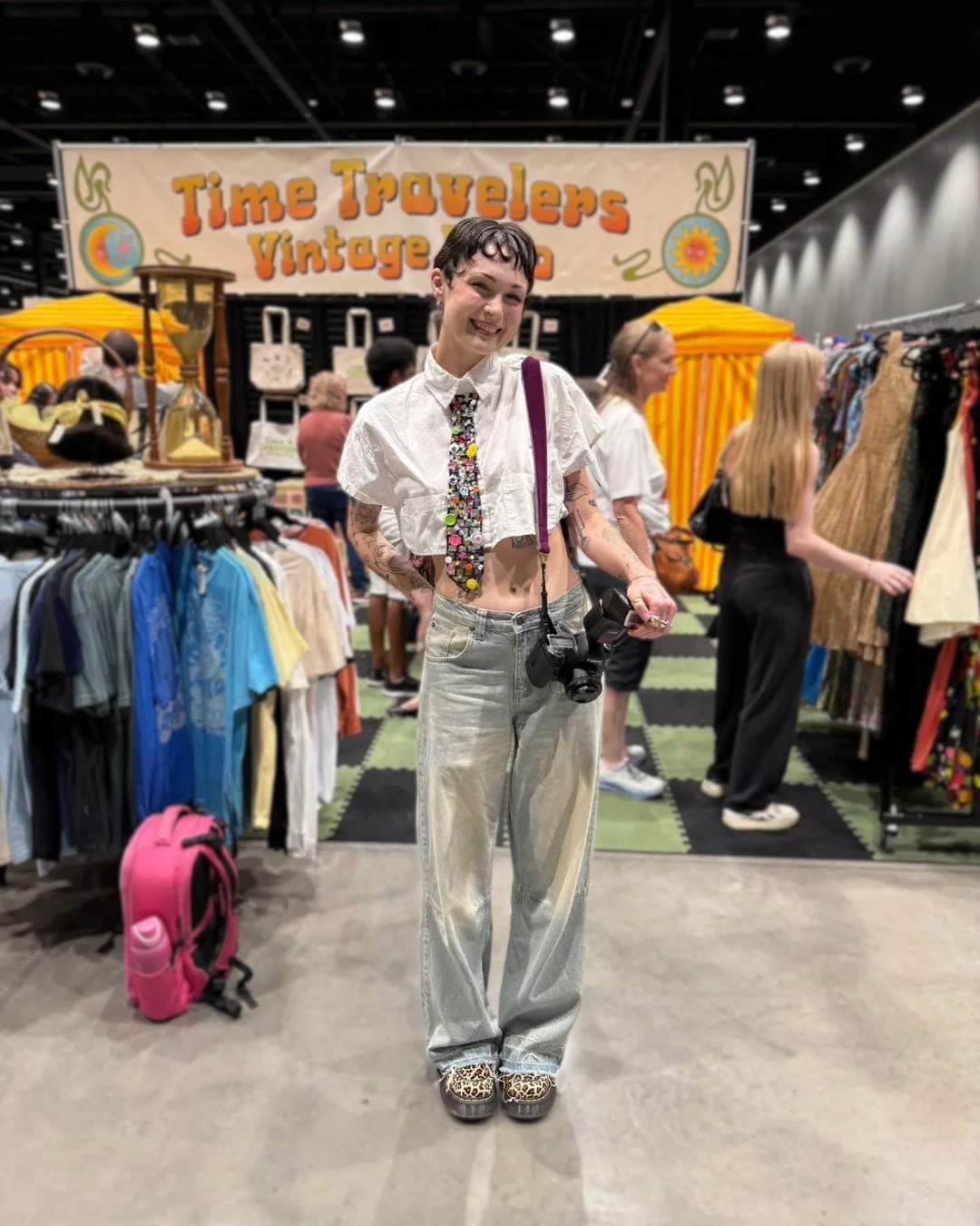 Fit checks at Time Travelers Vintage Expo! Which look is your fav? 👀

If you're a fan of all things vintage, don't miss out on our upcoming shows! 👇

UPCOMING SHOWS:
⛱️ 10/10 - Tampa, FL
🕰️ 11/14 - San Antonio, TX

&hellip;

#vintage #vintagemarke