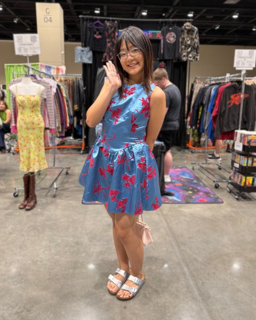 More TTVE fit checks! Which look is your fav? 👀

If you love shopping vintage, then don't miss Time Travelers Vintage Expo in your city! Here's a look at our upcoming shows ✨

2026 DATES:
🕰️ 11/14 - San Antonio, TX

2027 DATES:
🌞 1/30 - Albuquerqu