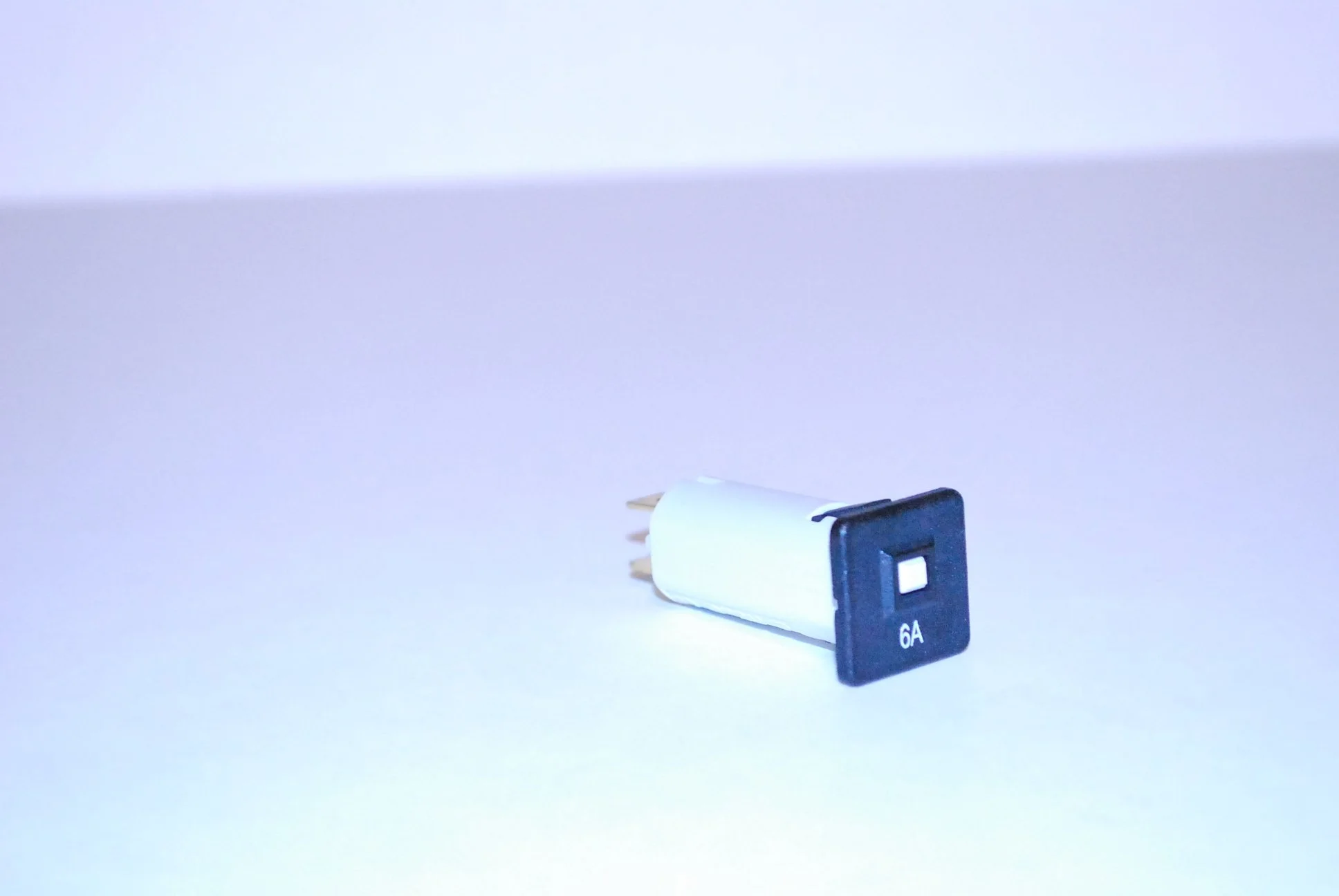5 Amp Overload Protector — ICA Manufacturing