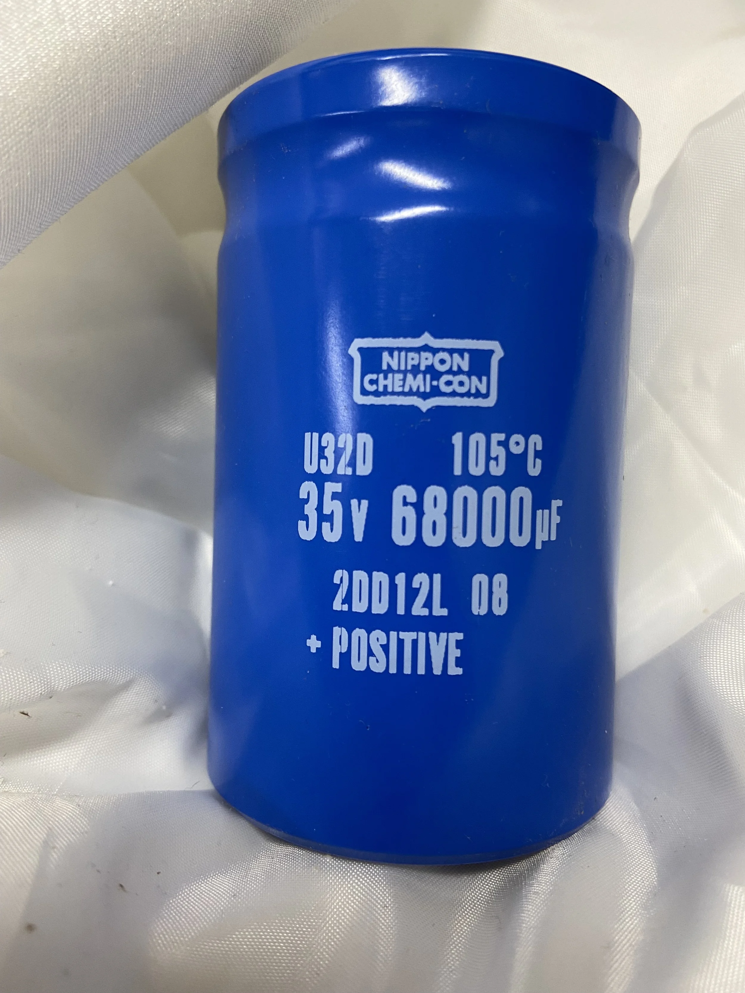 68000 35v.jpg