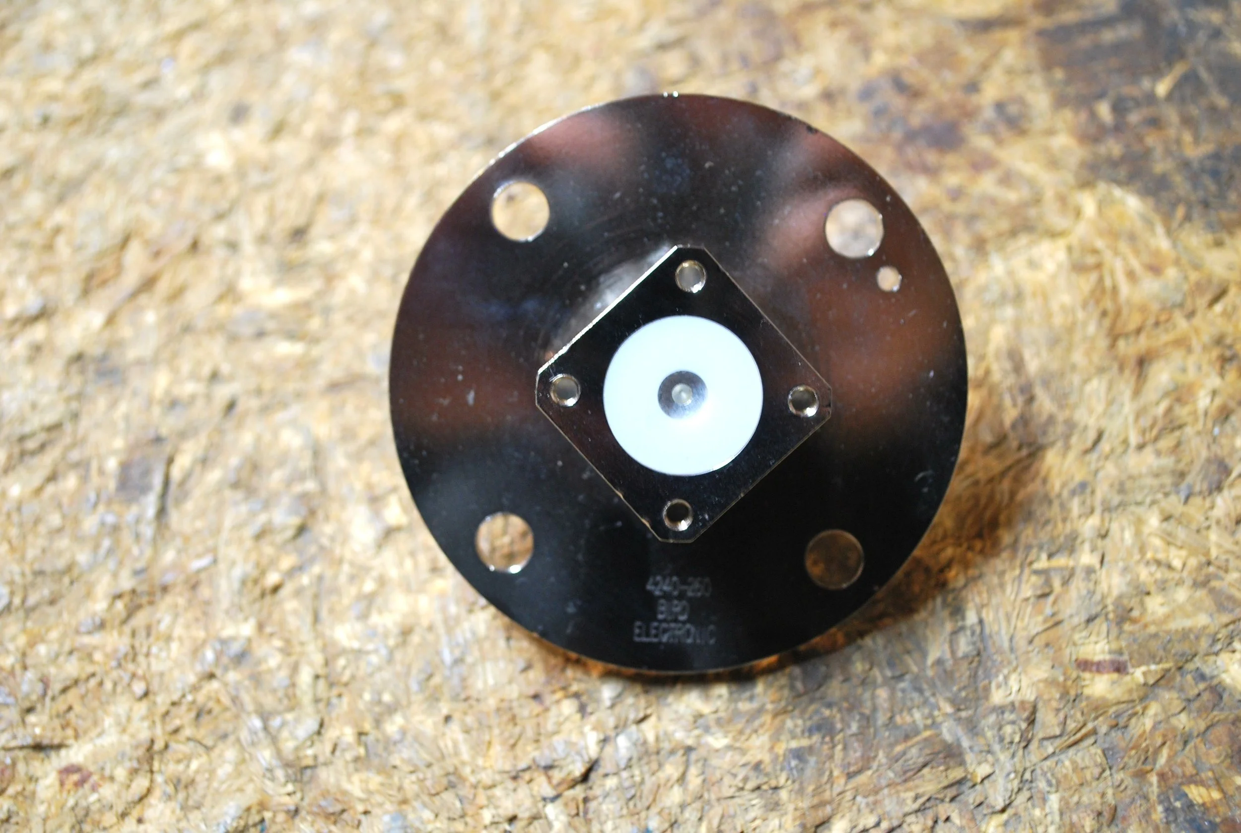 qc connector soderless.JPG