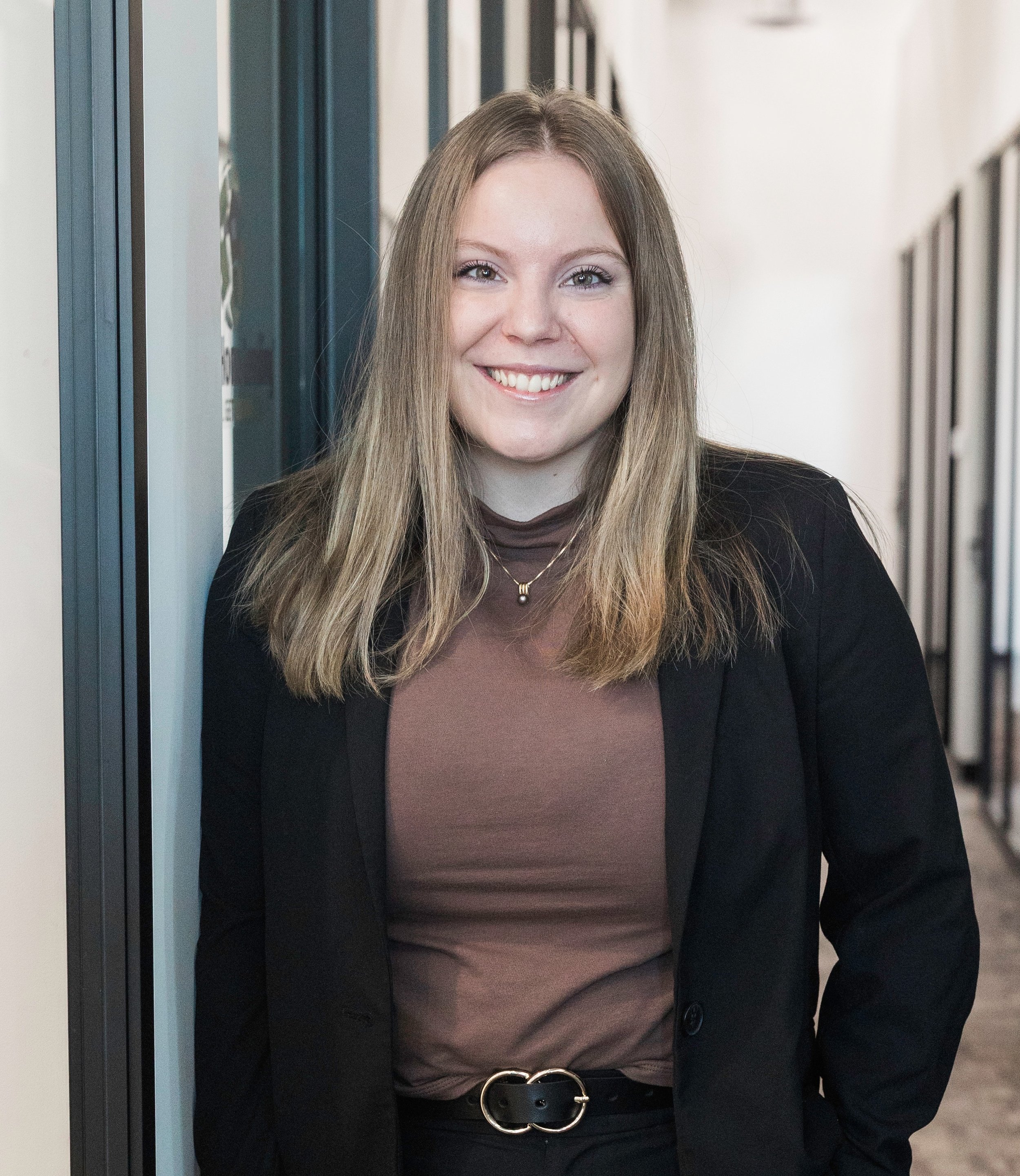 Taylor LaBelle, Communications Specialist