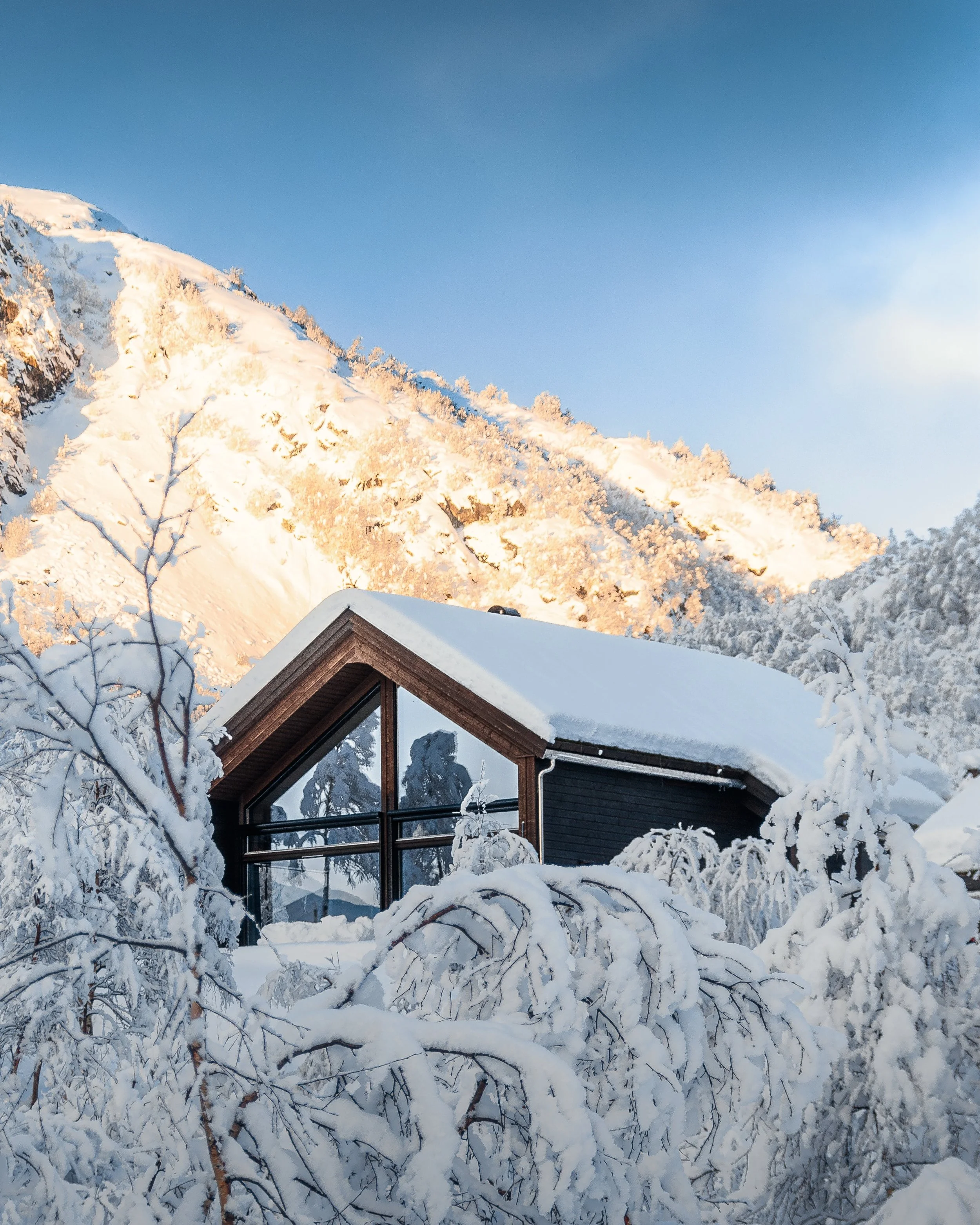 "snowed in" - Røldal 2024