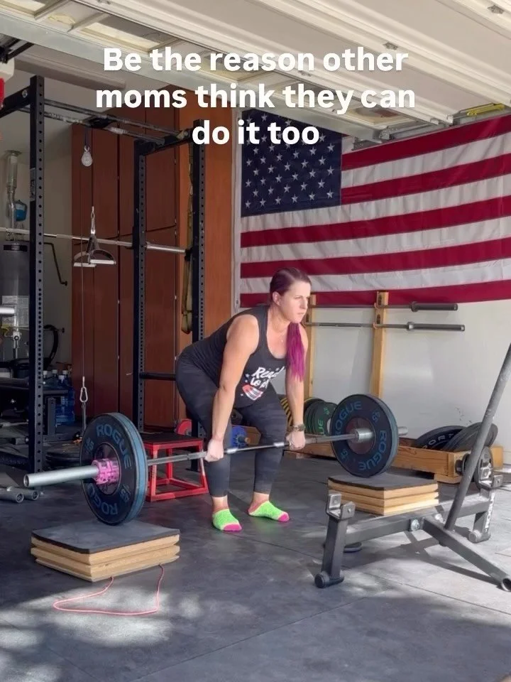 Oof..ready to pop!🤰🏼 
These flashback videos are so fun to watch, and such a fun reminder of how wild the last 5&ndash;6 years have been: 4 back-to-back pregnancies, my husband deployed during my 4th, and a whole lot of life lived in between. I sti