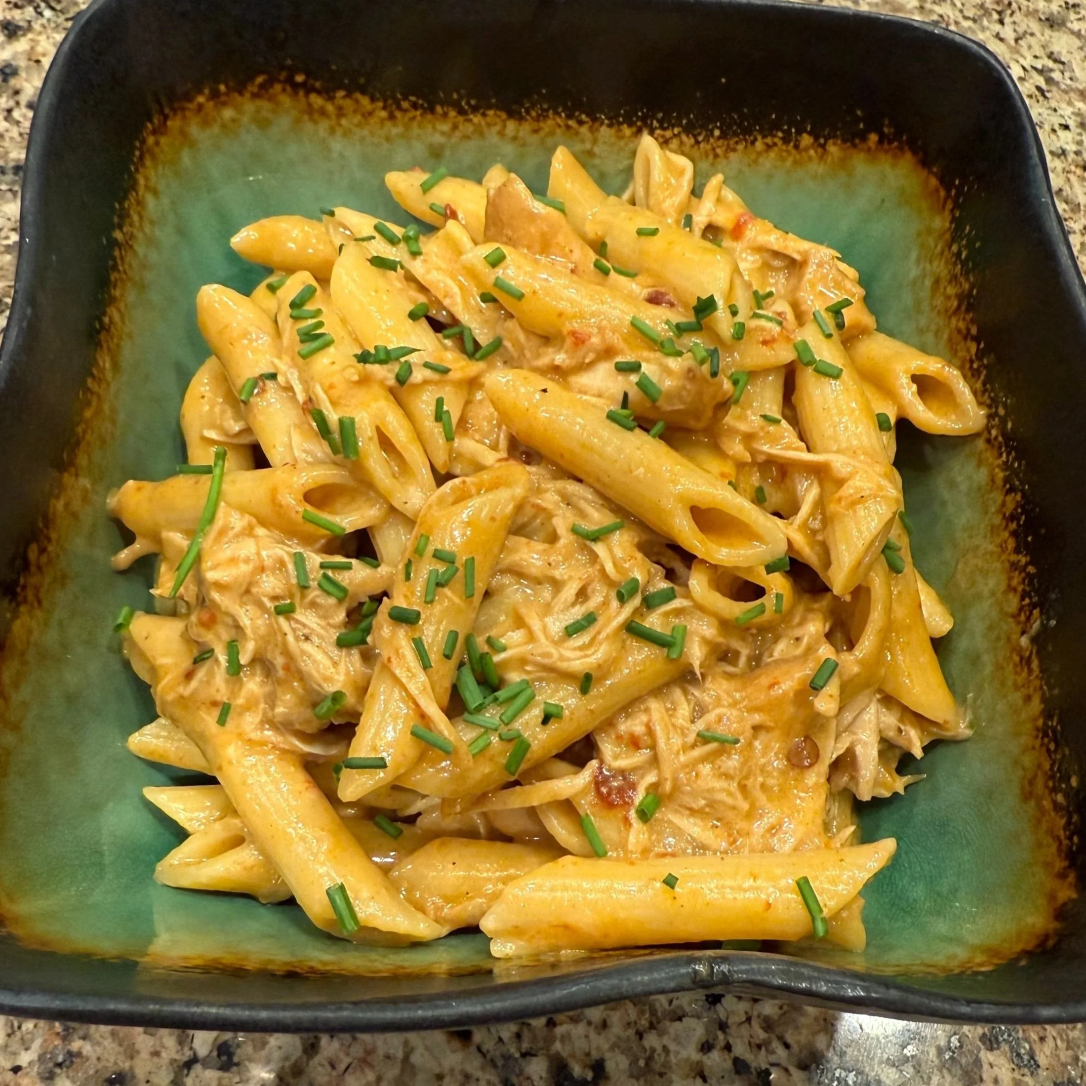 Crockpot Chipotle Chicken Pasta