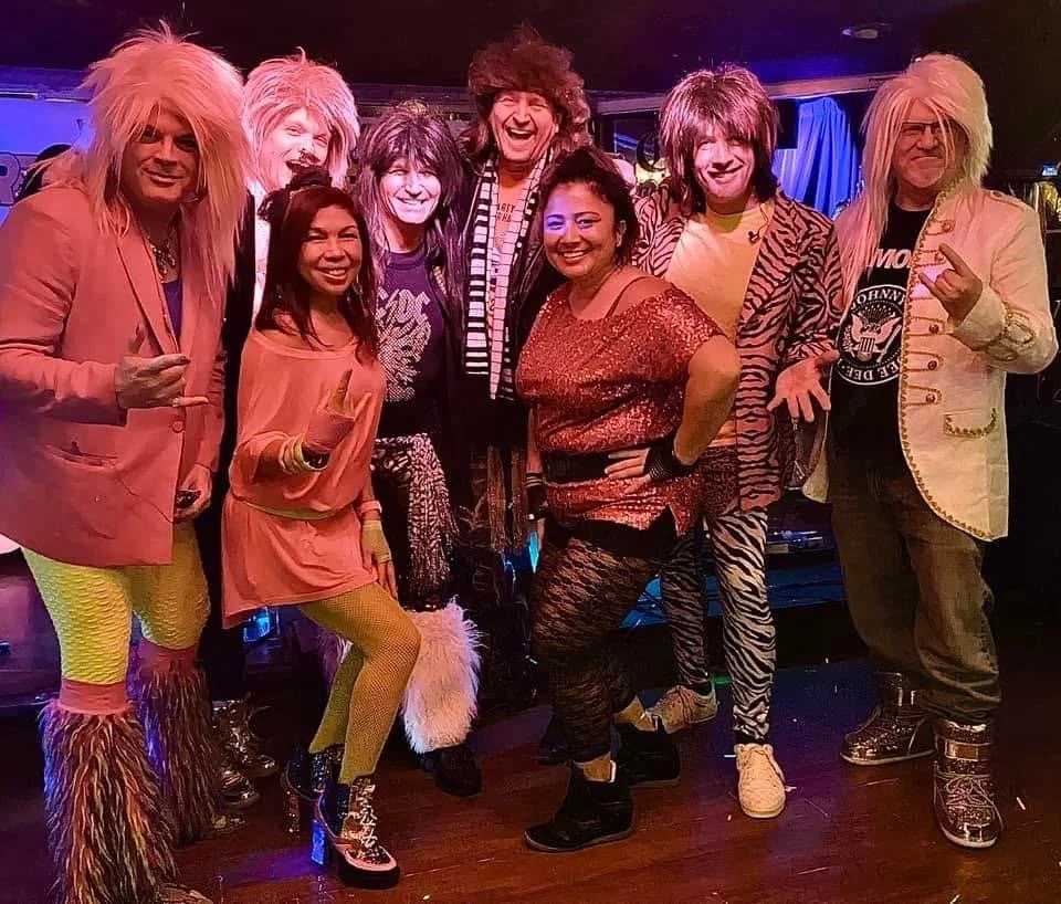 Live Music - Rewind 80's Band