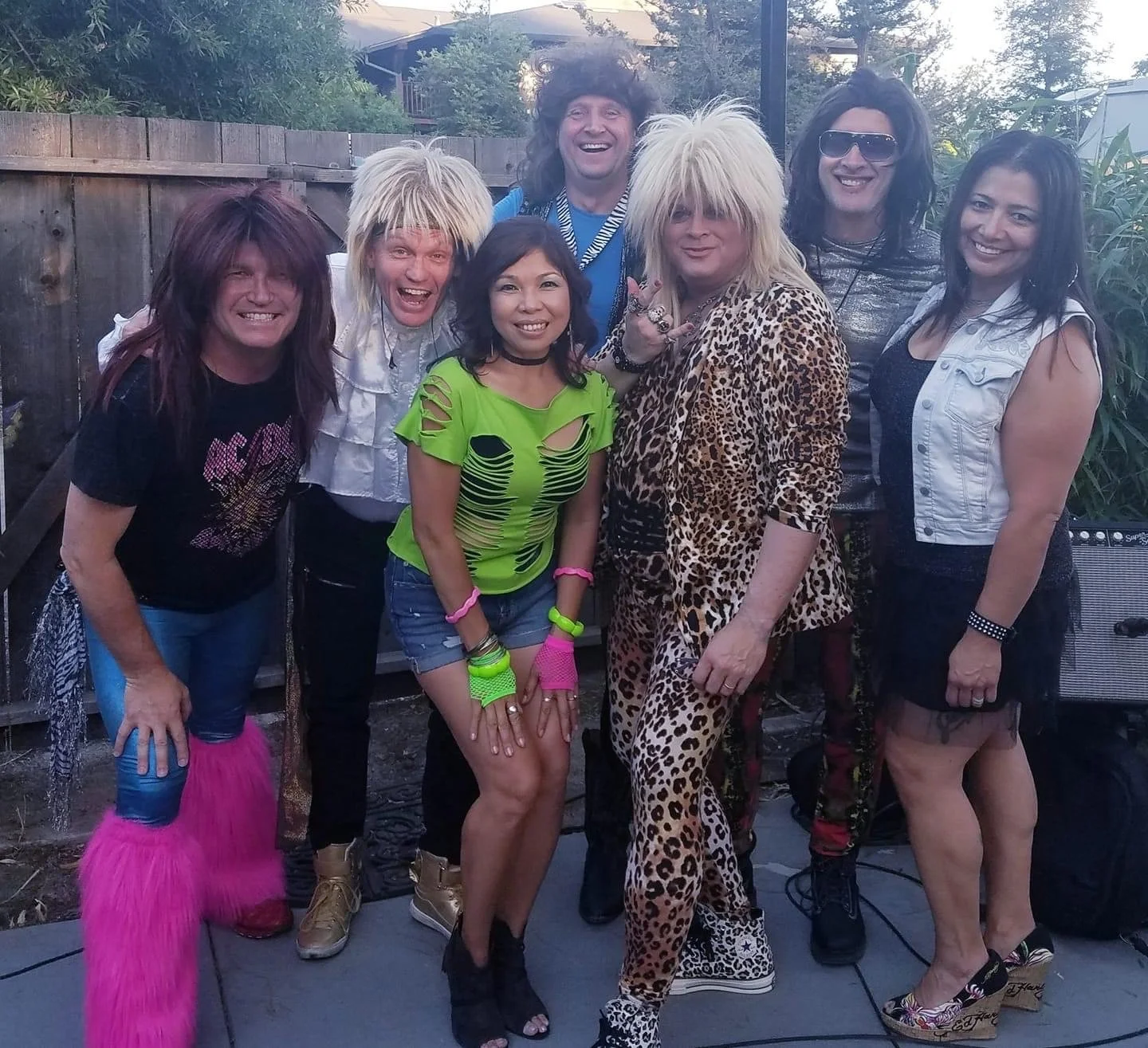 Live Music - UNWIND (the Acoustic version of REWIND 80's Band)