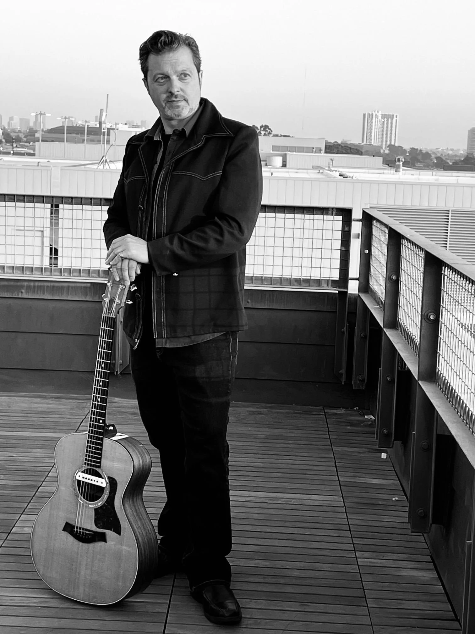 Live Music - Chris James Trio 