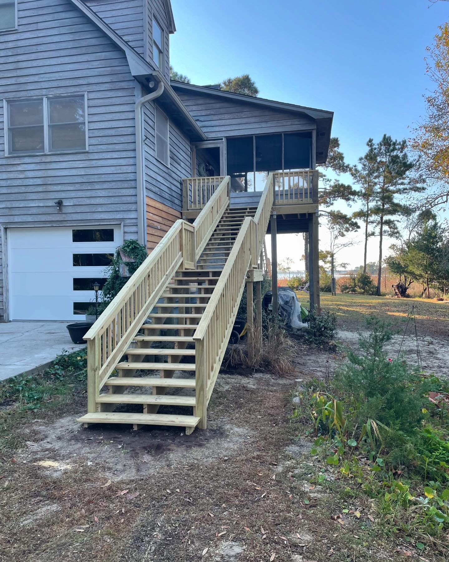 Stair and wood siding repair #deck #surfcityfence #surfcity #topsailisland #waterfront