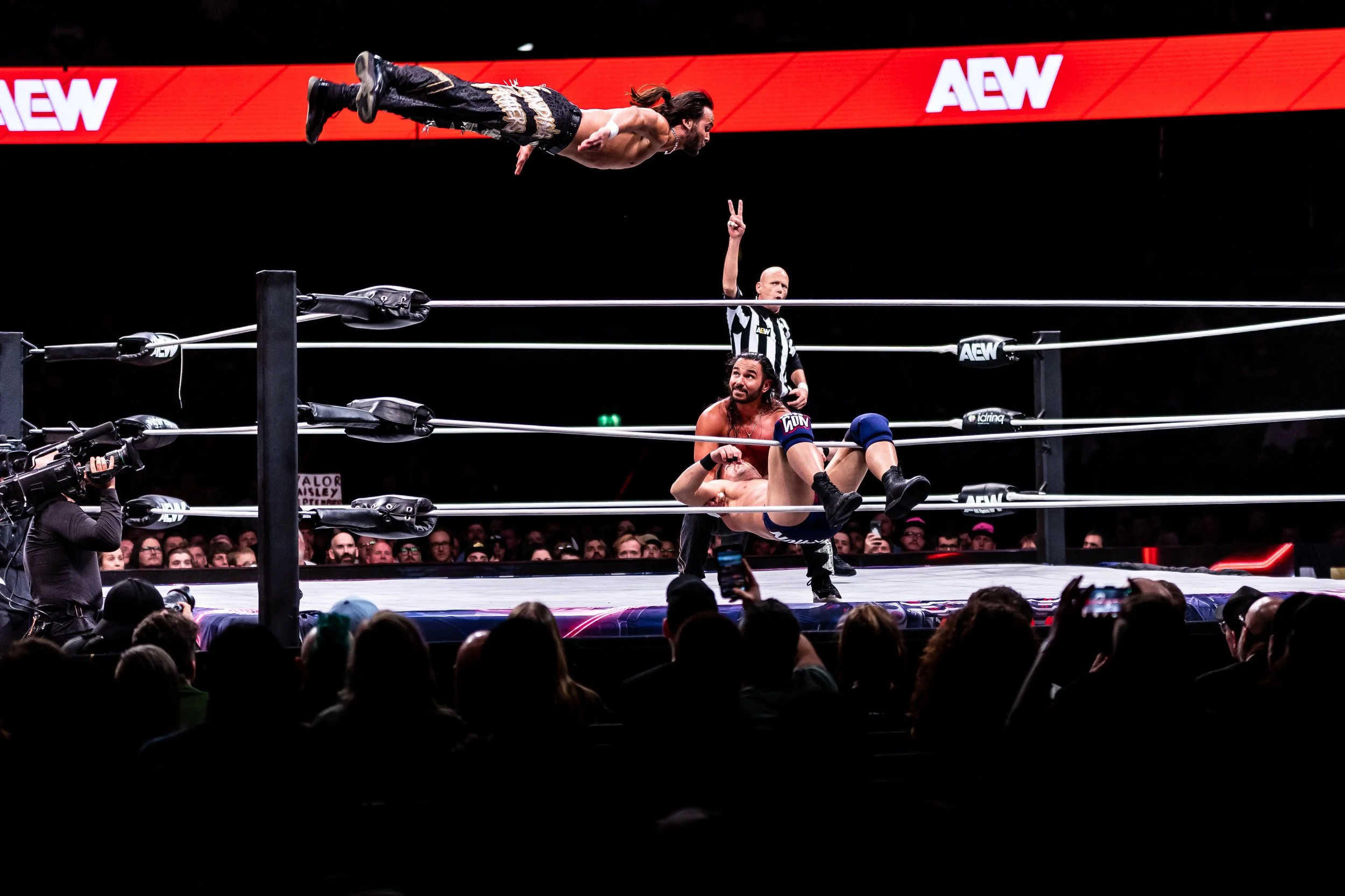 Young Bucks vs Paragon - All Elite Wrestling (AEW) - OVO Hydro, Glasgow 