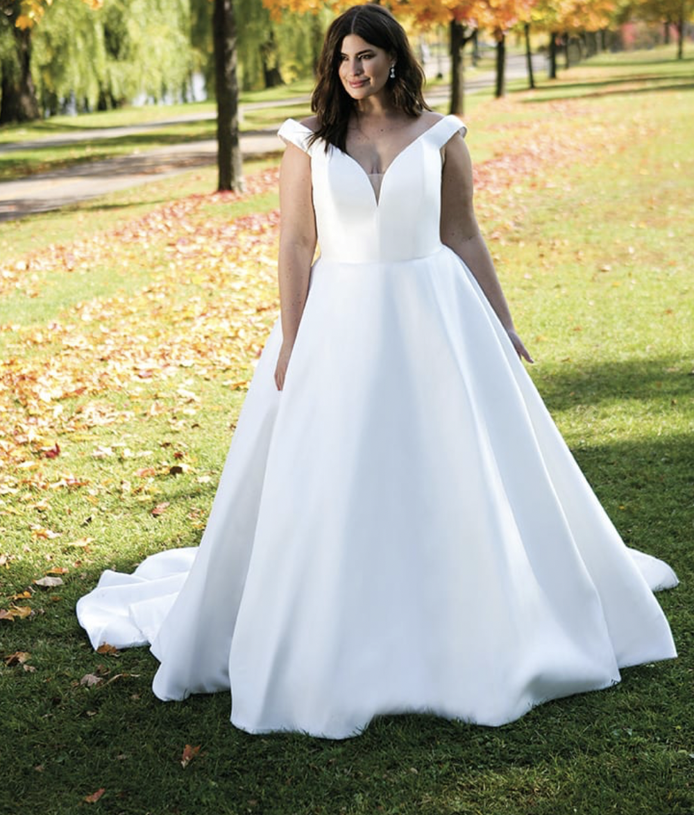 Eddy K Curvy — DUCHESS BRIDAL
