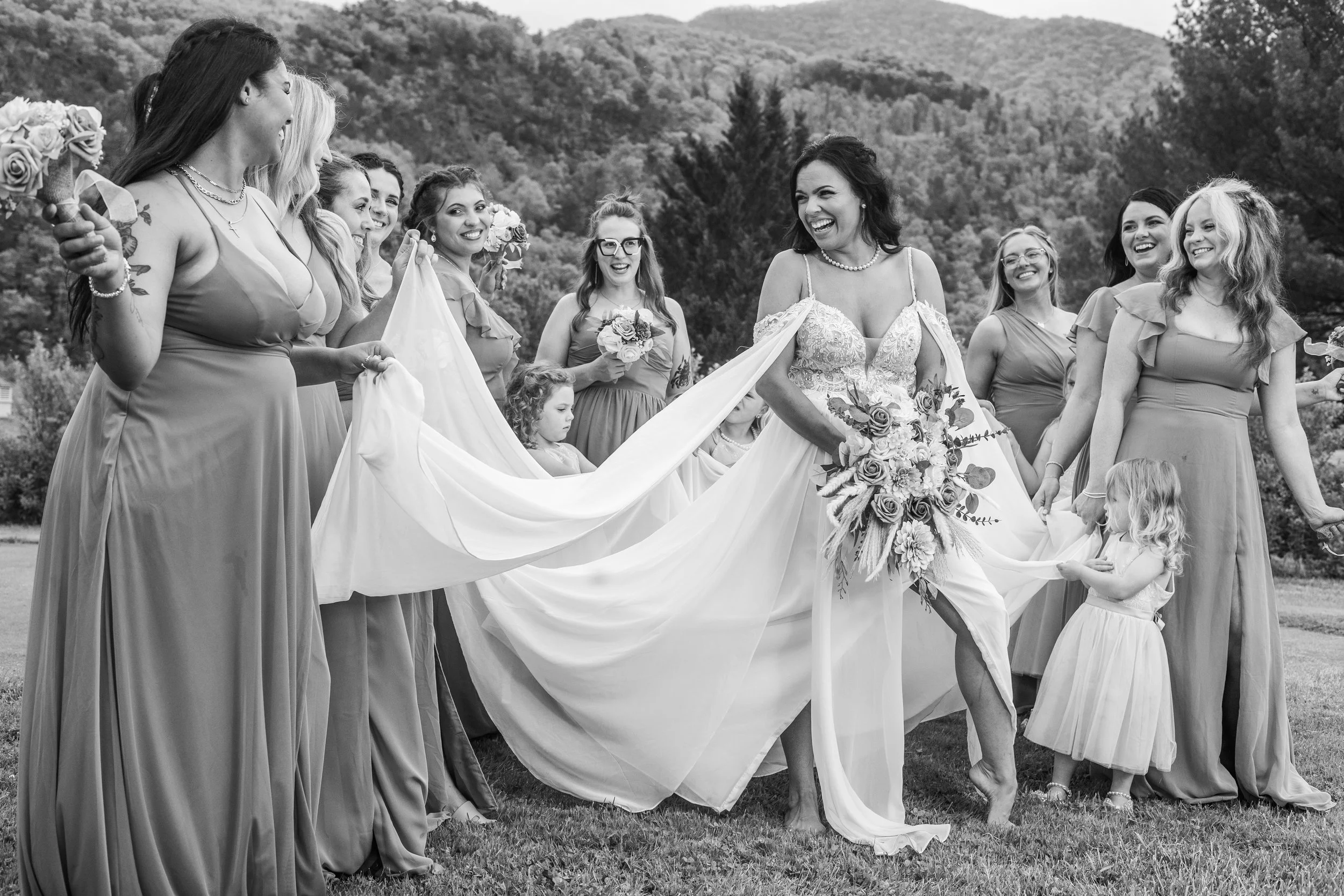 Bride and Bridesmaids at Cliff View Golf Club in Covington, VA.