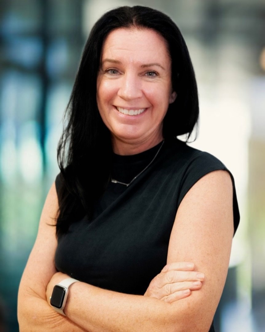 First headshot 😊  Man I feel so lucky and blessed to have found my passion in life and able to serve others in sharing it. Love love sharing Mental Performance Coaching with people ❤️