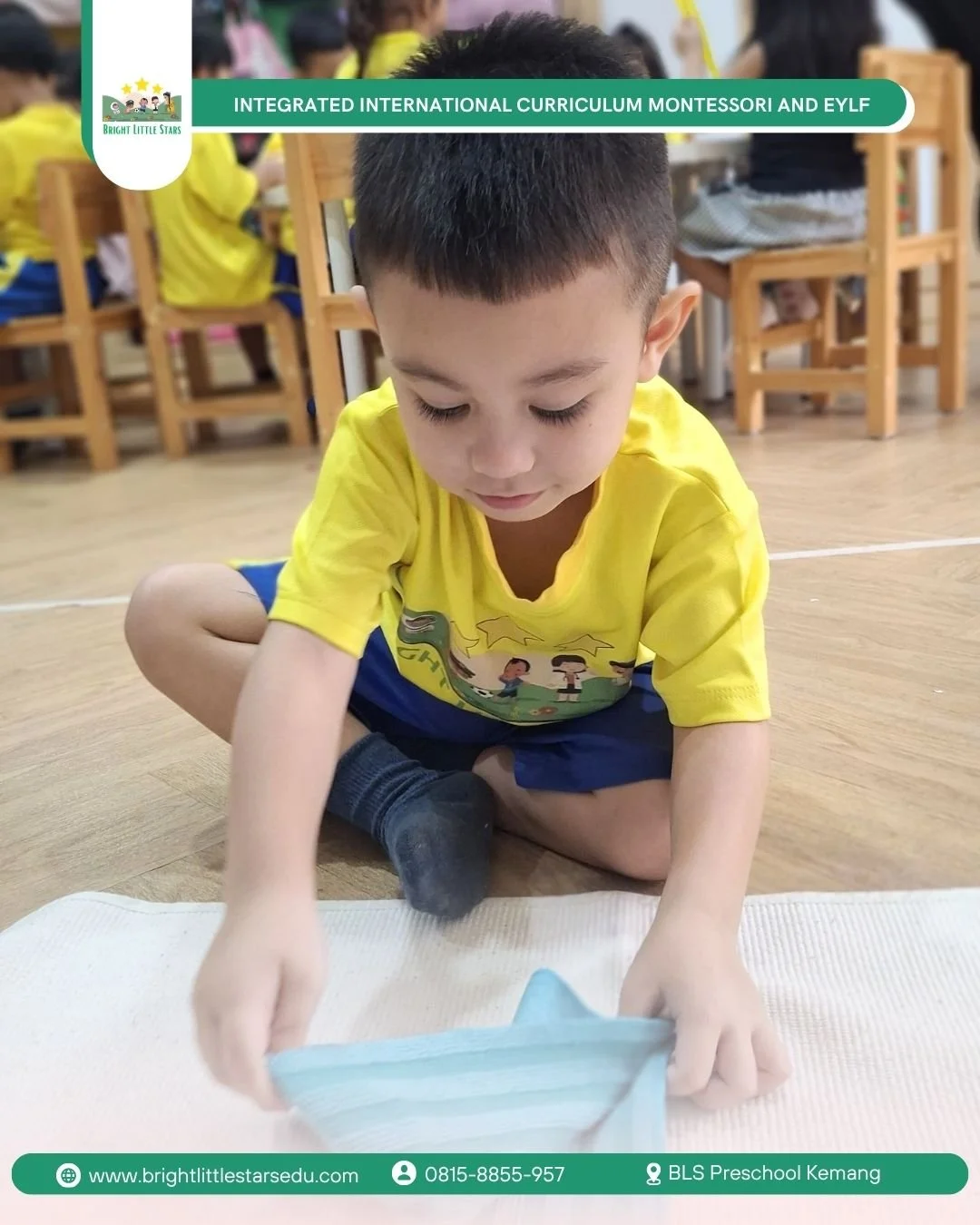 building lifelong independence through folding activity at bright little stars preschool kemang