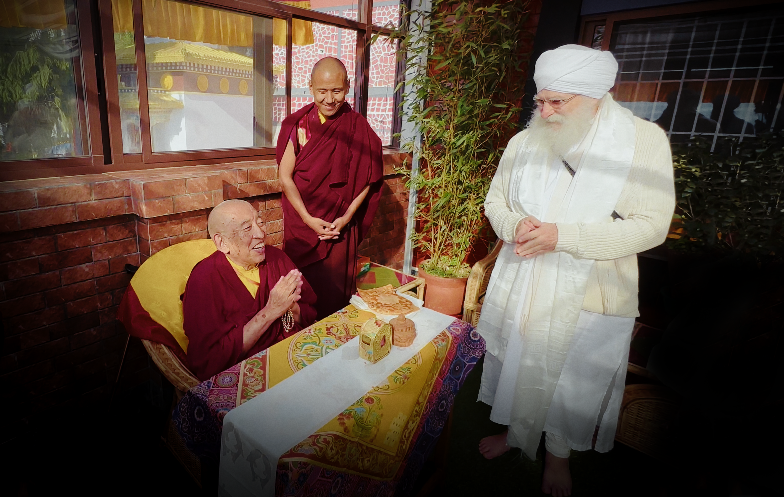 Harijiwan & Thrangu Rinpoche_cropped edit.png