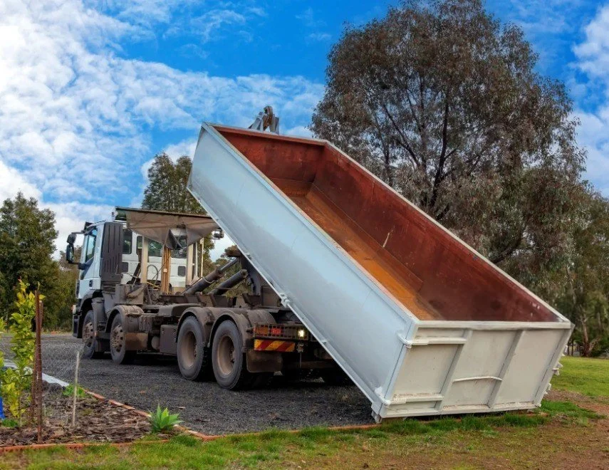 A Guide to Sizing: Which Dumpster is Right for You in Honolulu?