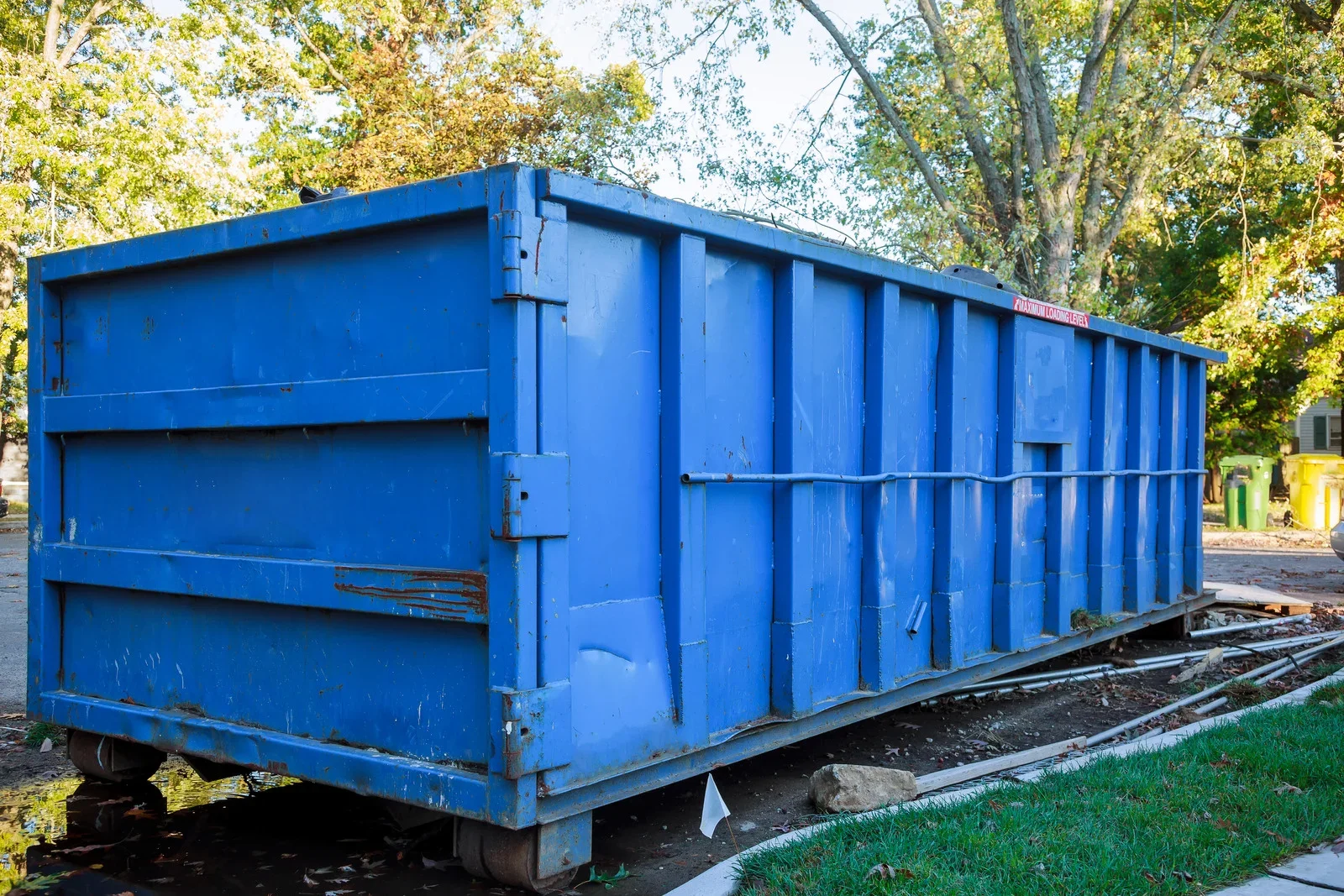 How to Load a Roll-Off Container So Everything Actually Fits