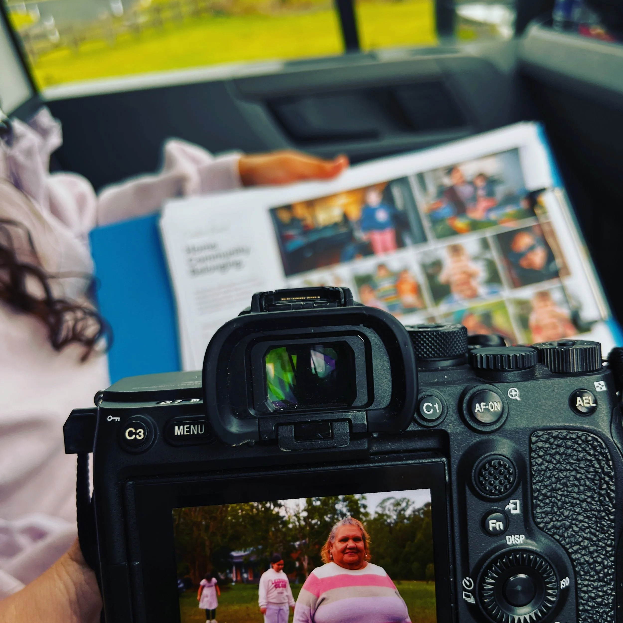 Our favourite kind of days. 

Yesterday's shoot was wet on Dunghutti Country, but we still managed to get some incredible shots for a photography branding package! 

The rain was just what we needed! 

Spending time with mob, and doing what we love! 