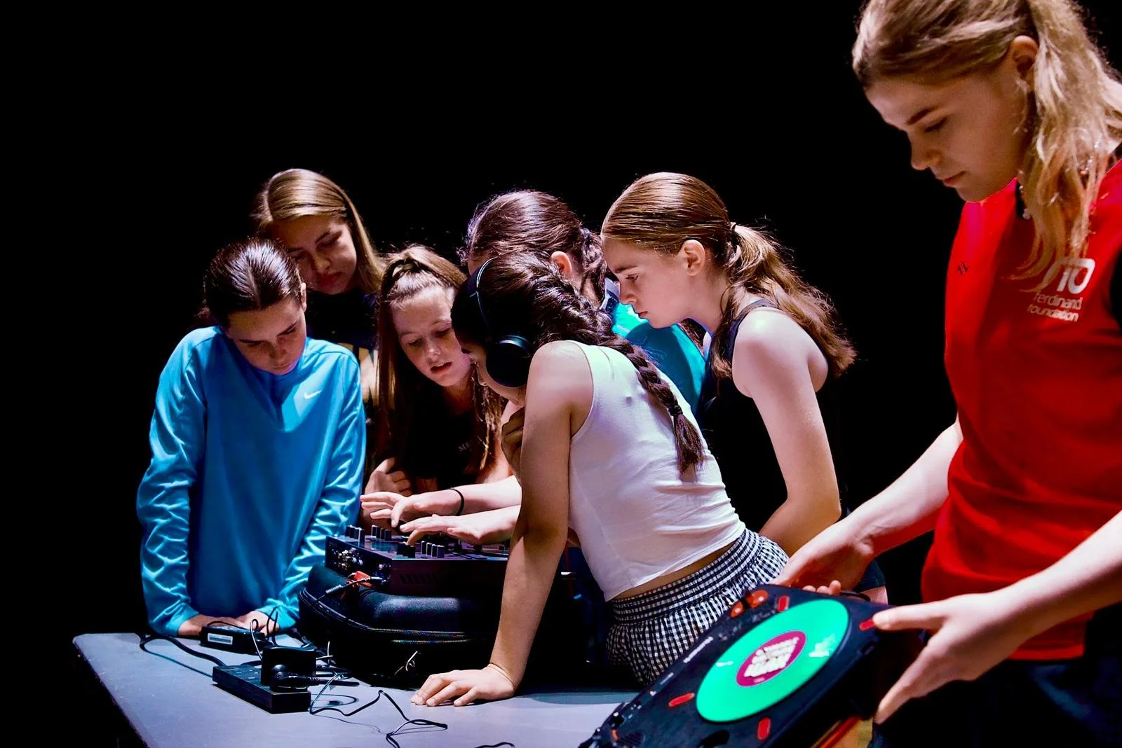 Djing 3.jpg