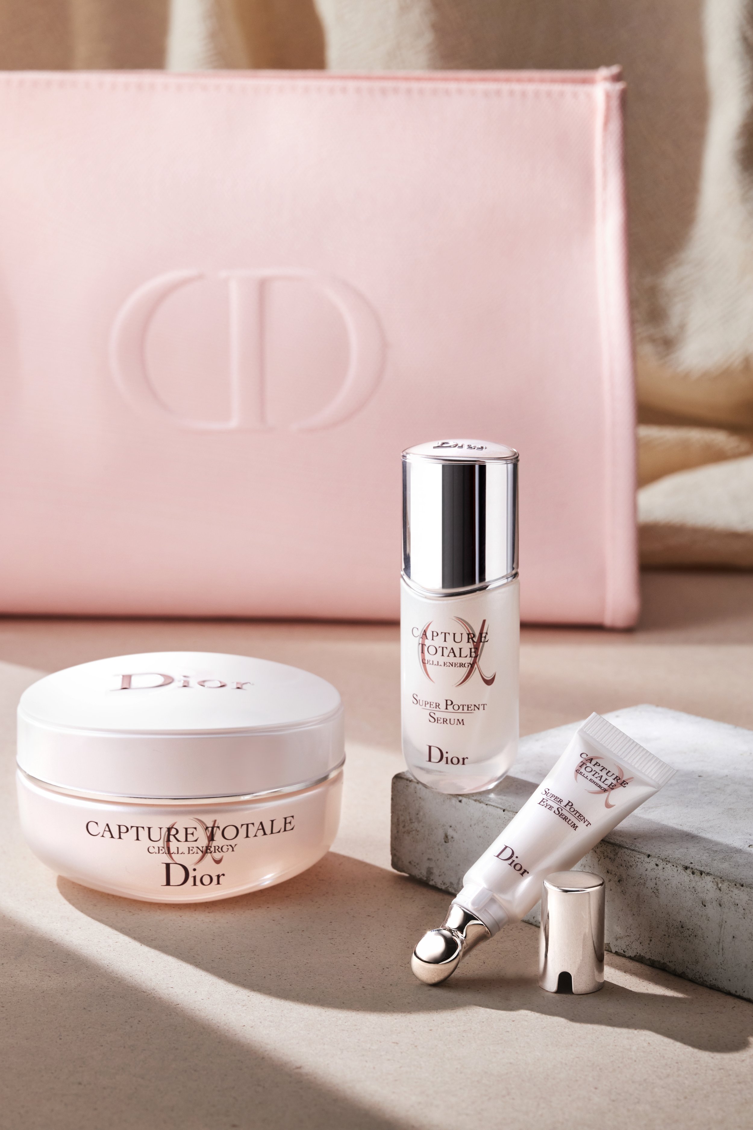 Dior capture totale - Vogue Taiwan