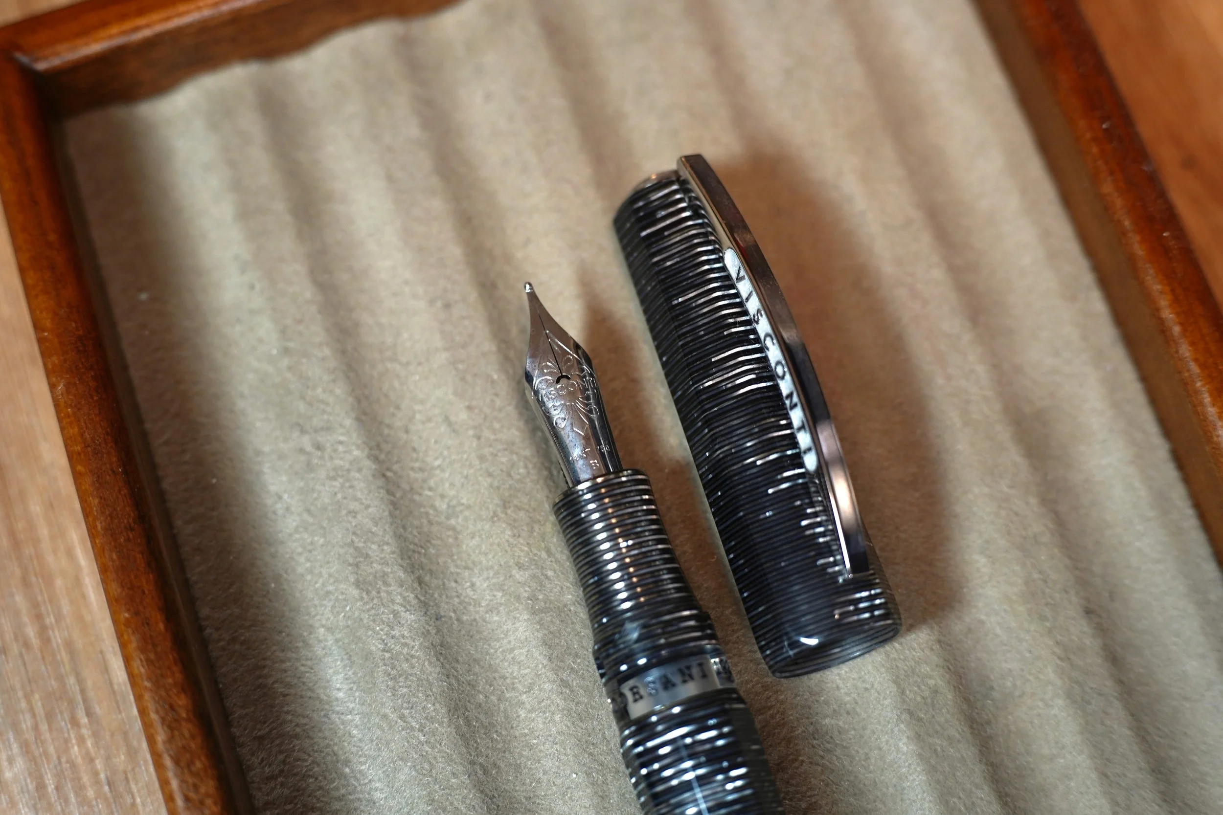 Visconti x Corsani Stacked Celluloid — Kyuseido