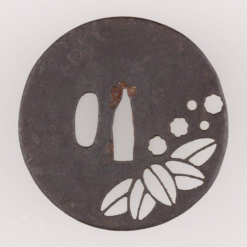 16thcentury_tsuba_met.jpg