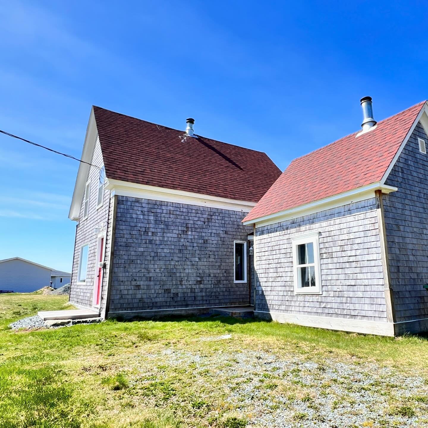 Can hardly wait to stage this unique 200 year old waterfront property. Stay tuned!

@kellithainrealestate 
#uniquehomes #antiques #solidwood #characterhome #cedarshingles #waterfront #oceanfront #novascotia #novascotiarealestate
