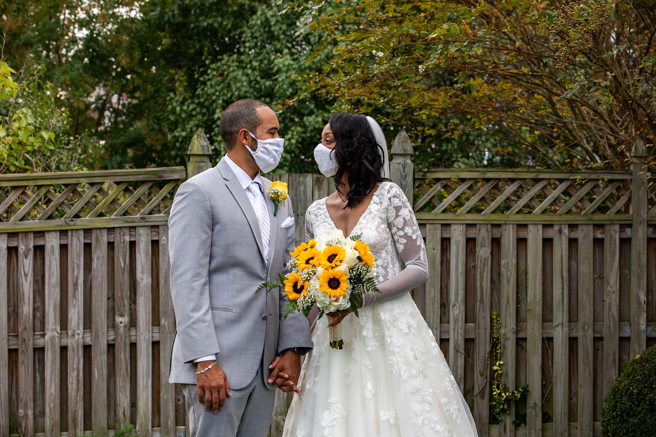 tamera and phill upper marlboro sunflower fall covid-19 pandemic wedding_16.jpg