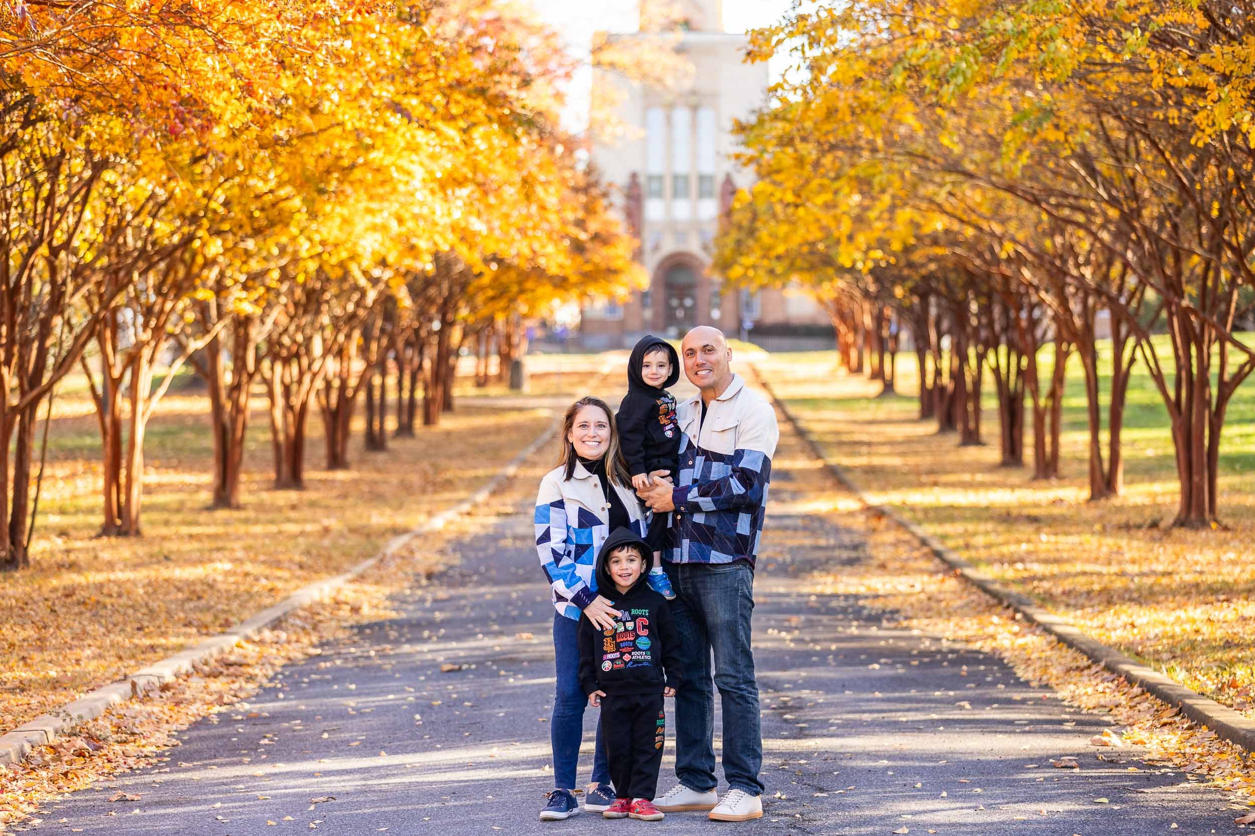 north-east-washington-dc-fall-family-portraits-01.jpg