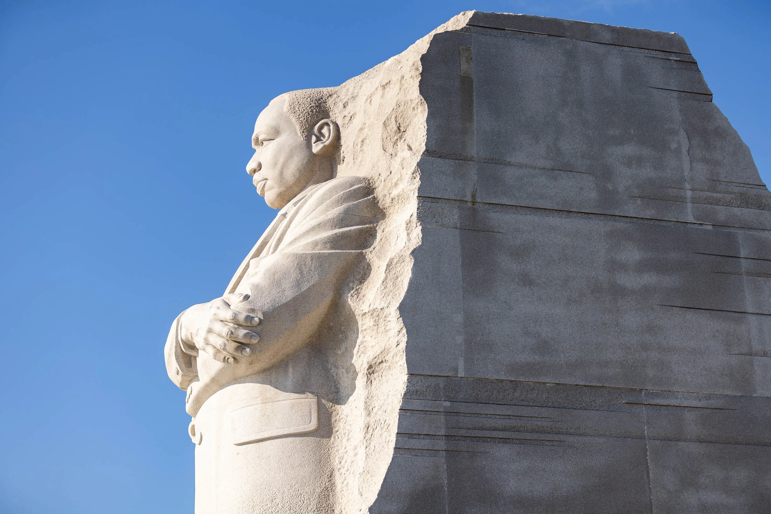 MLK-Memorial-black-tie-family-portrait-session-01.jpg