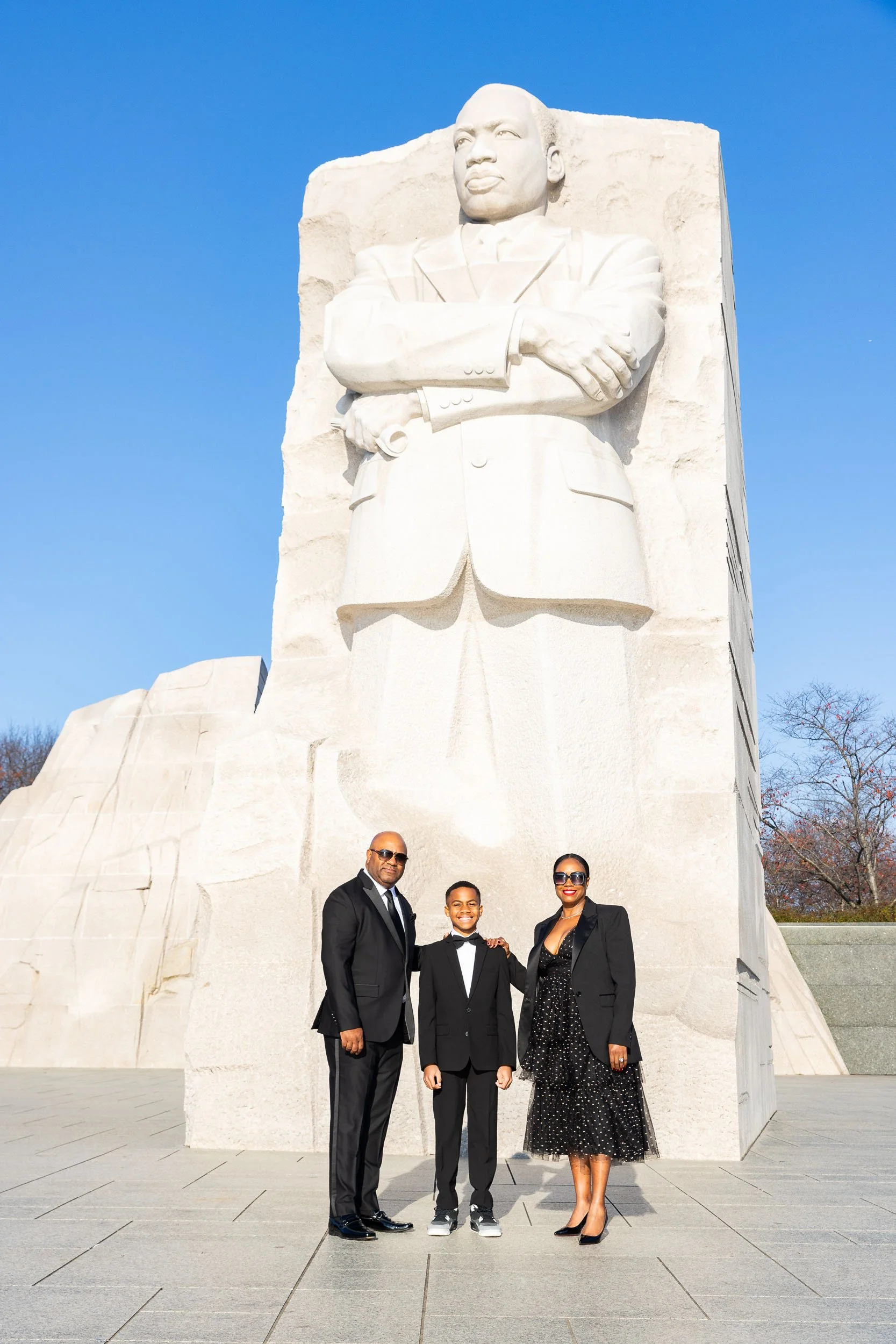 MLK-Memorial-black-tie-family-portrait-session-02.jpg
