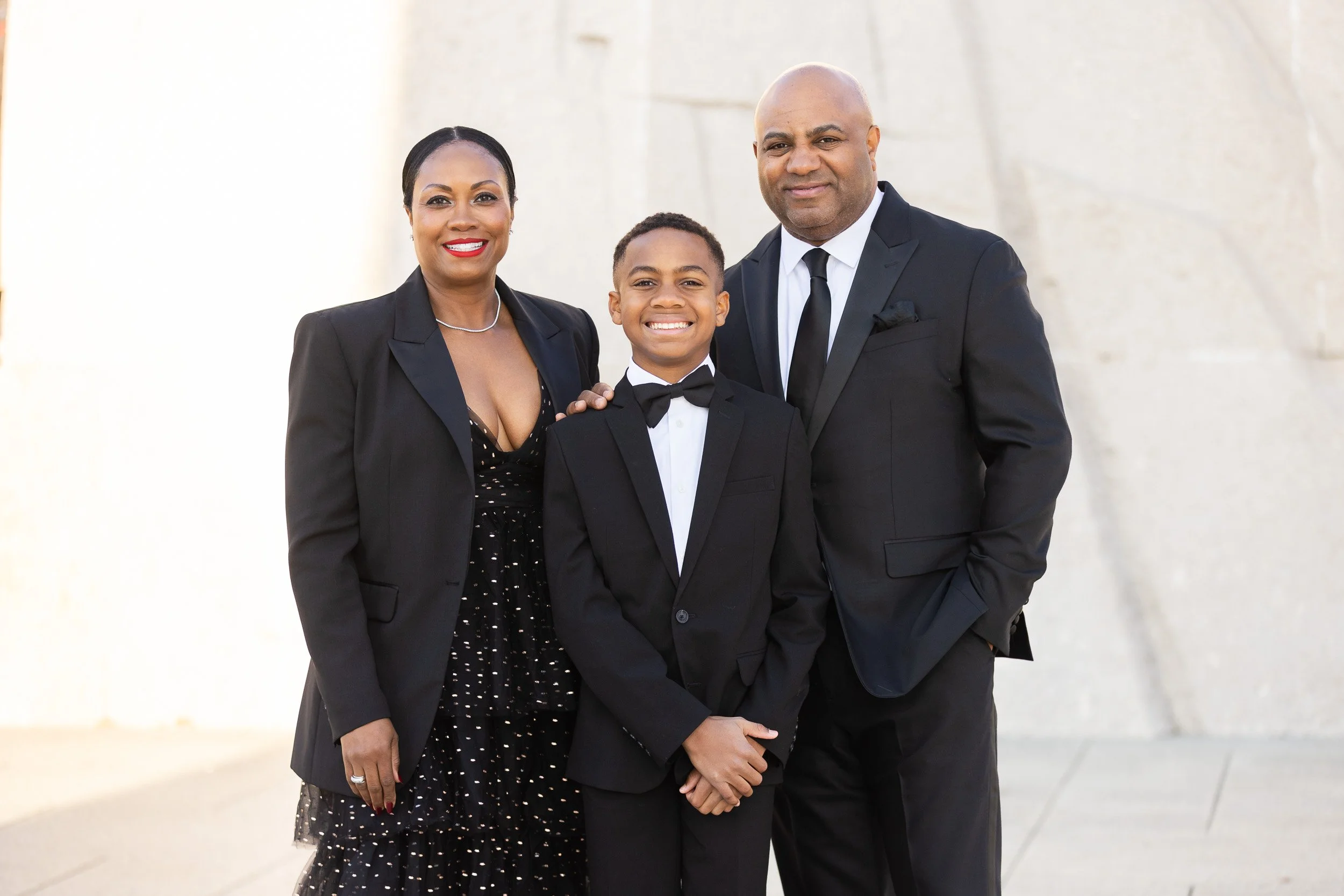 MLK-Memorial-black-tie-family-portrait-session-06.jpg