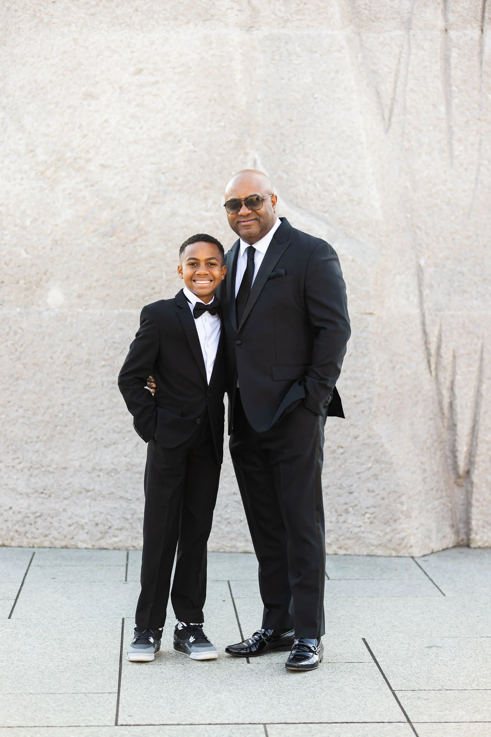 MLK-Memorial-black-tie-family-portrait-session-11.jpg