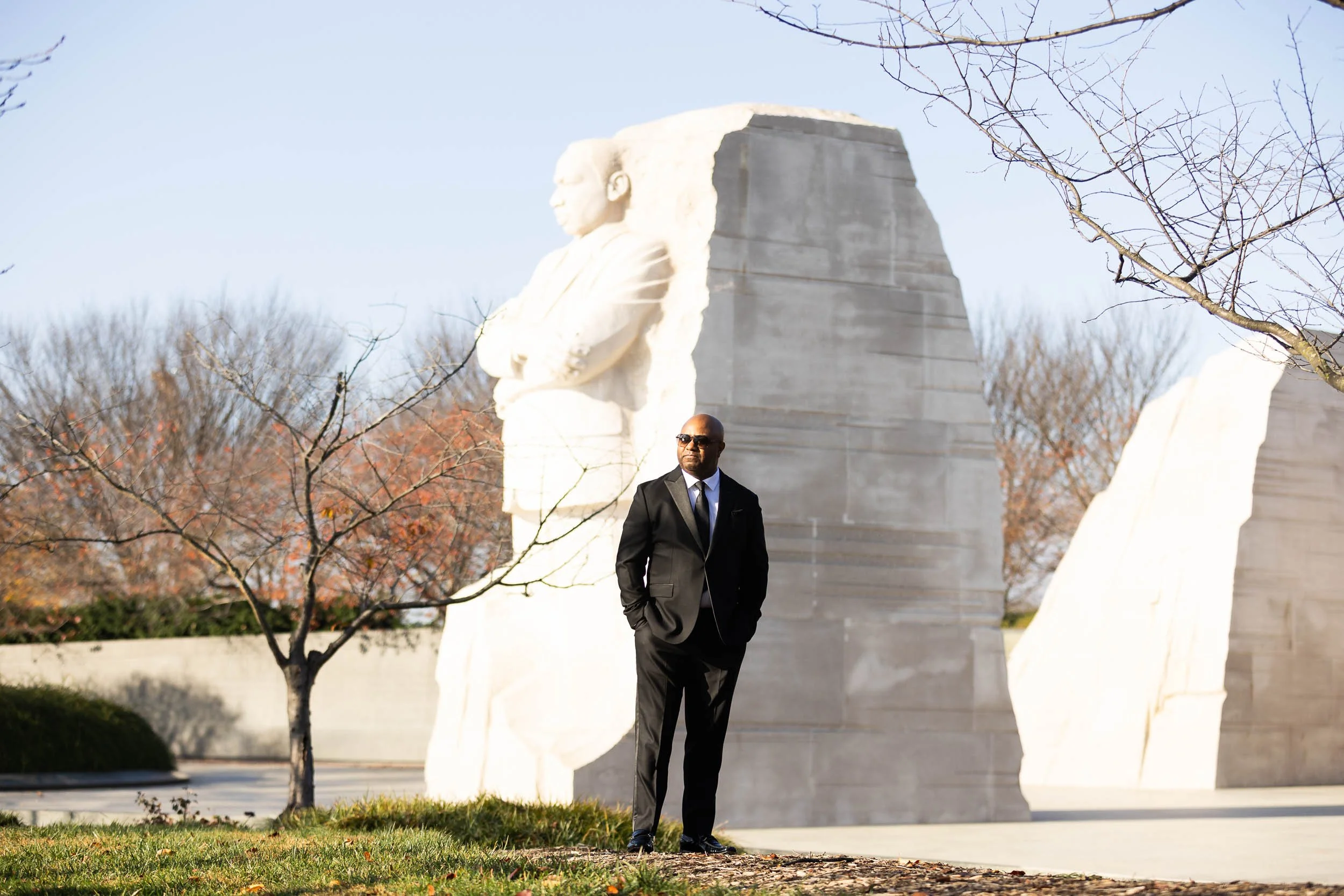 MLK-Memorial-black-tie-family-portrait-session-15.jpg