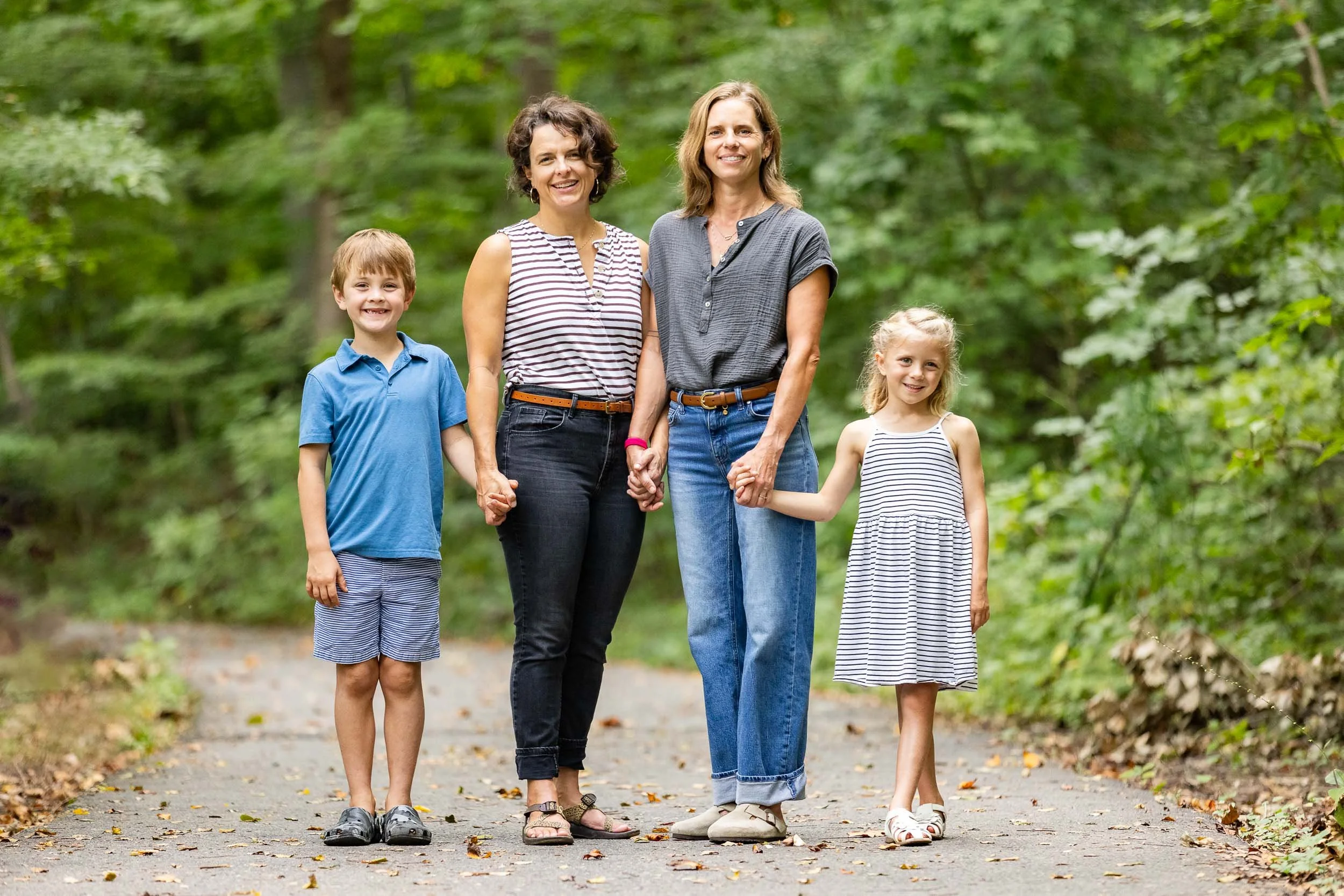 Dora Kelley Nature Park Fall Family Portraits__09.jpg