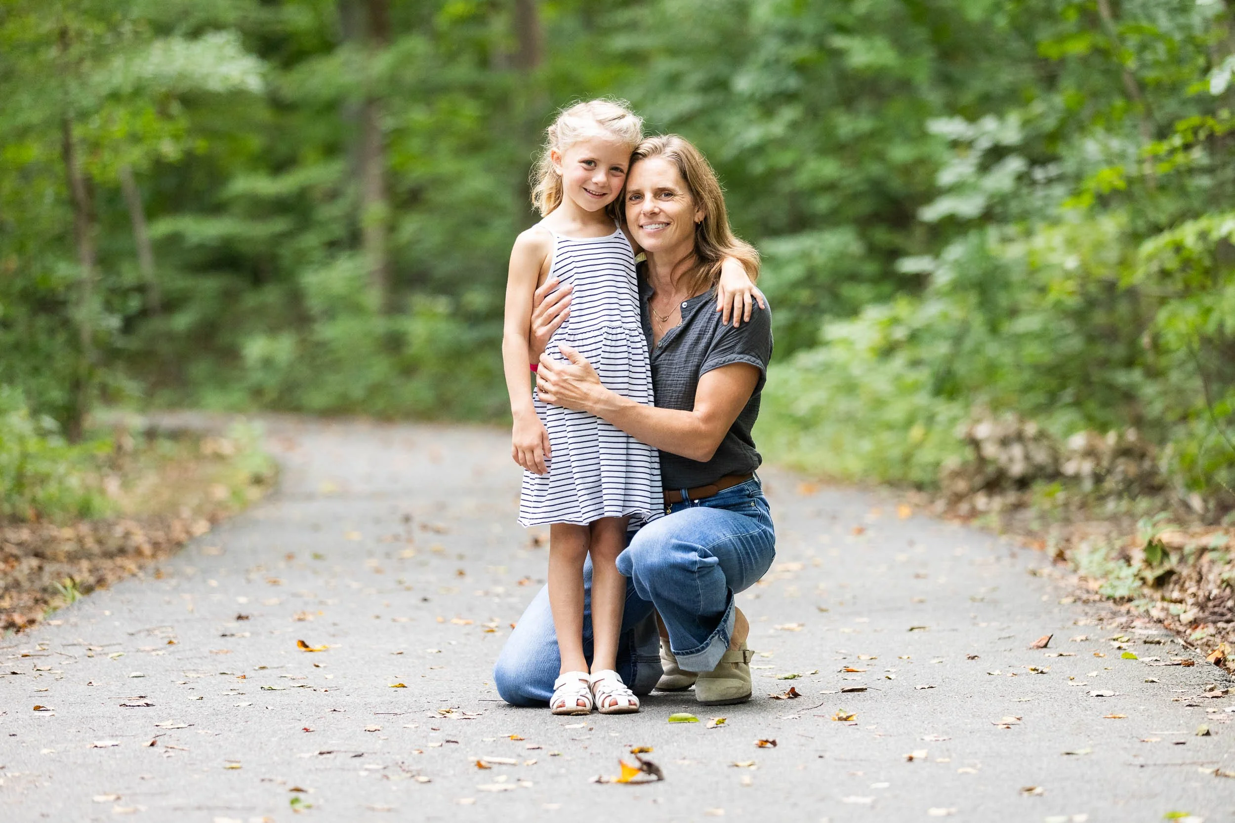 Dora Kelley Nature Park Fall Family Portraits__10.jpg